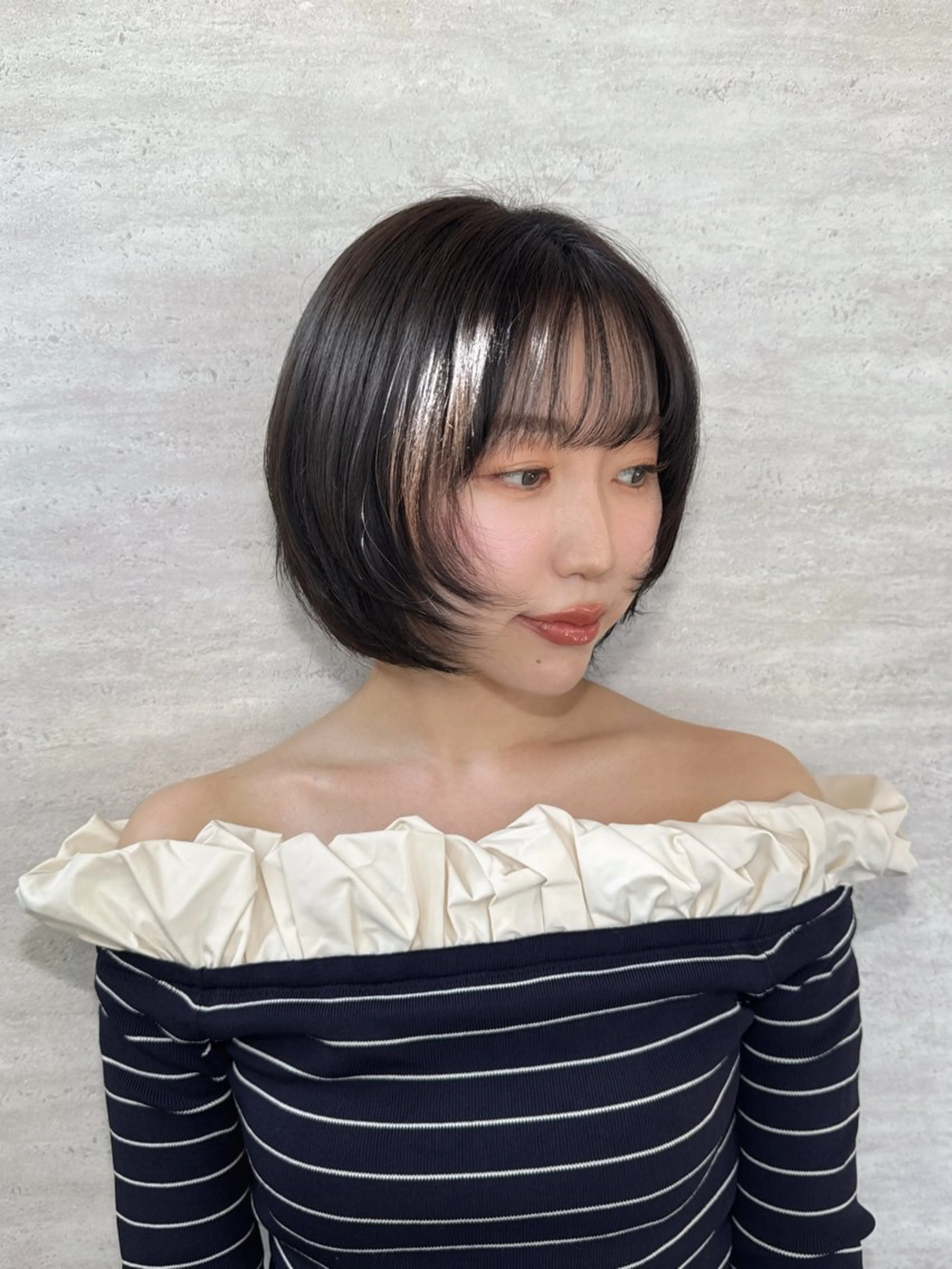 ミディアム カラー ヘアアレンジ ヘアカラー トリートメント 韓国レイヤーカット/ 儚げカラーチナツのヘアスタイル