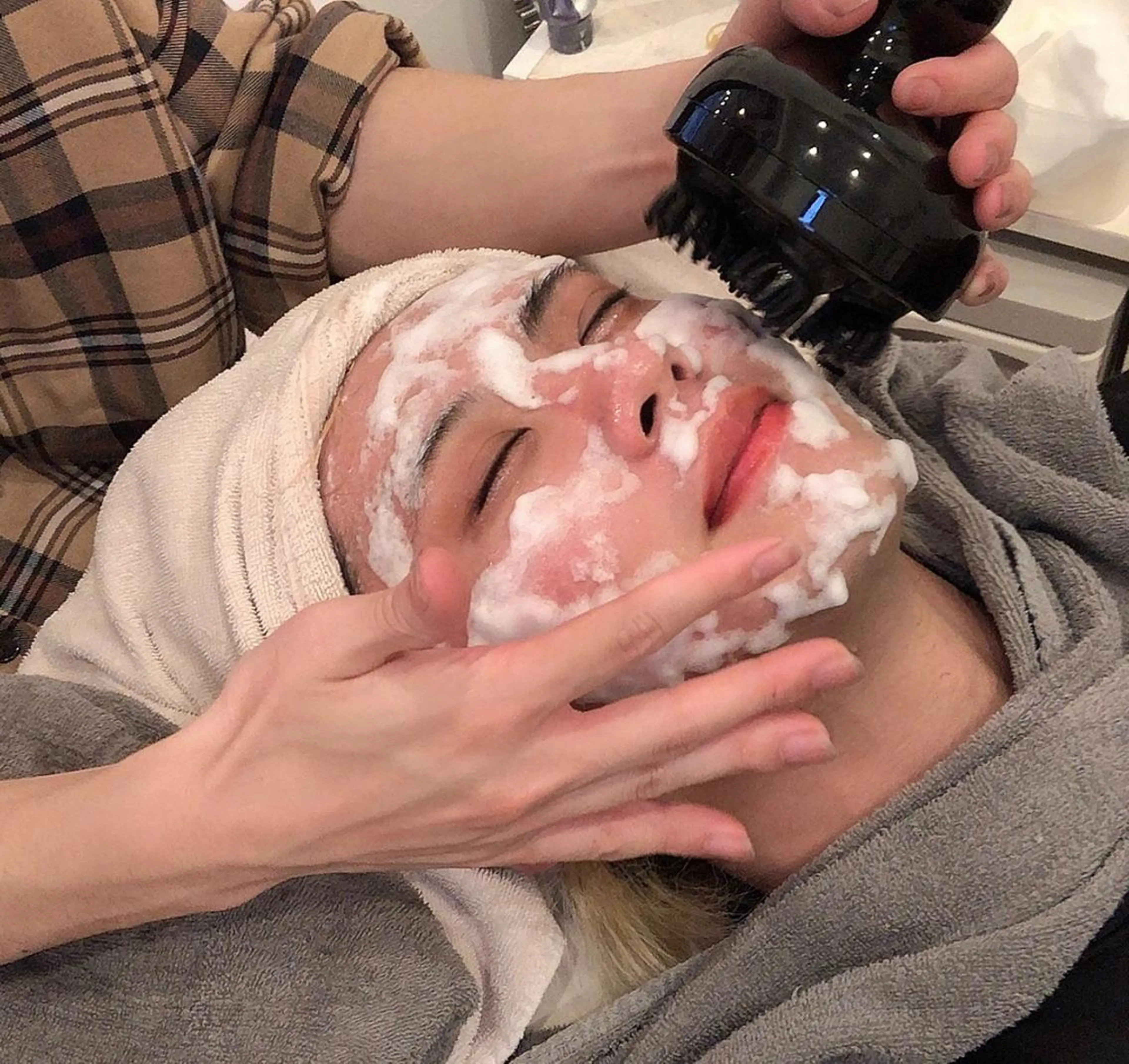 【美白&小顔】肌を再生?!フェイシャルエステ⭐️の写真