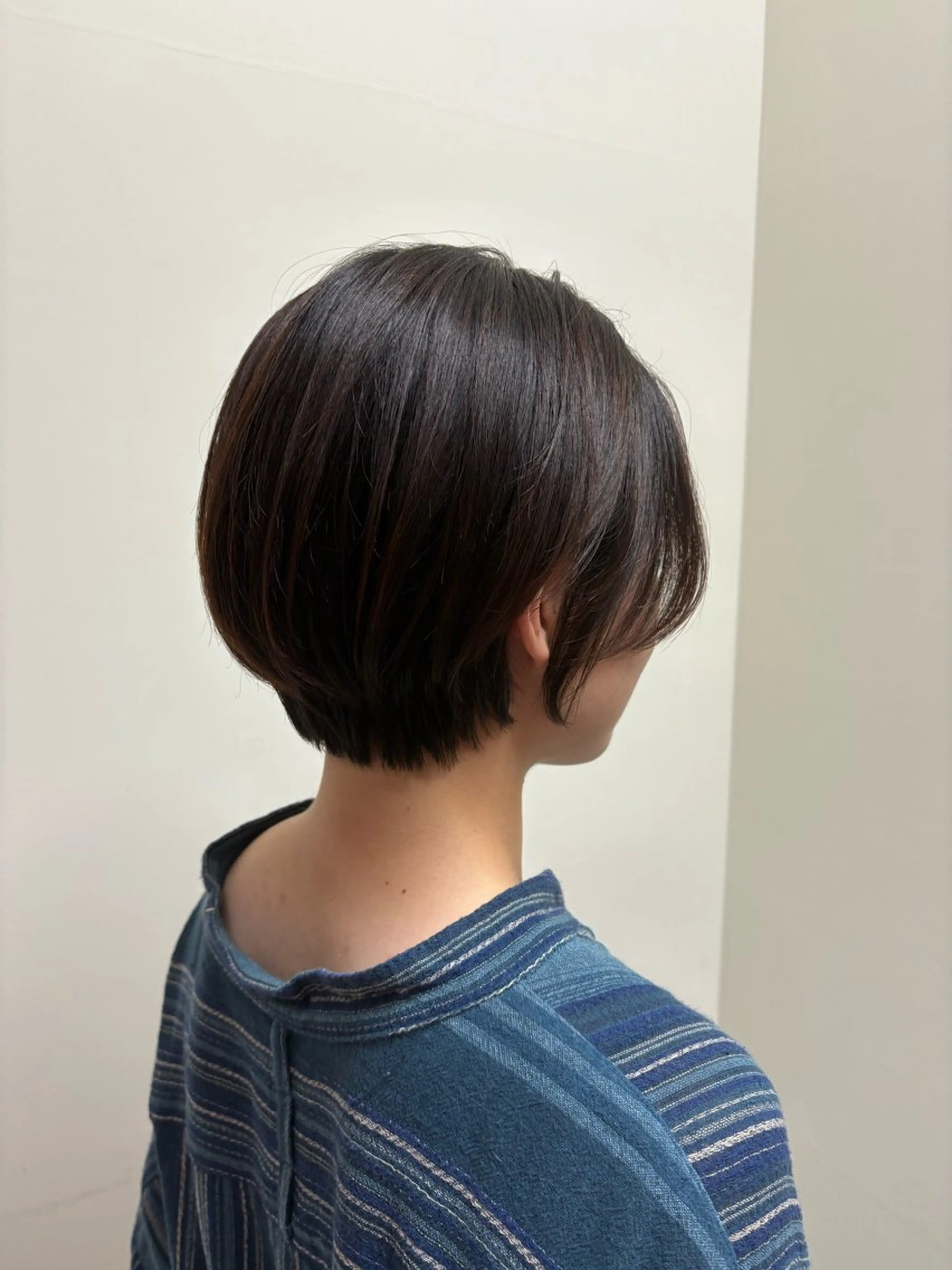 ショート カット ミディアムレイヤー/ 艶カラーNorikaのヘアスタイル