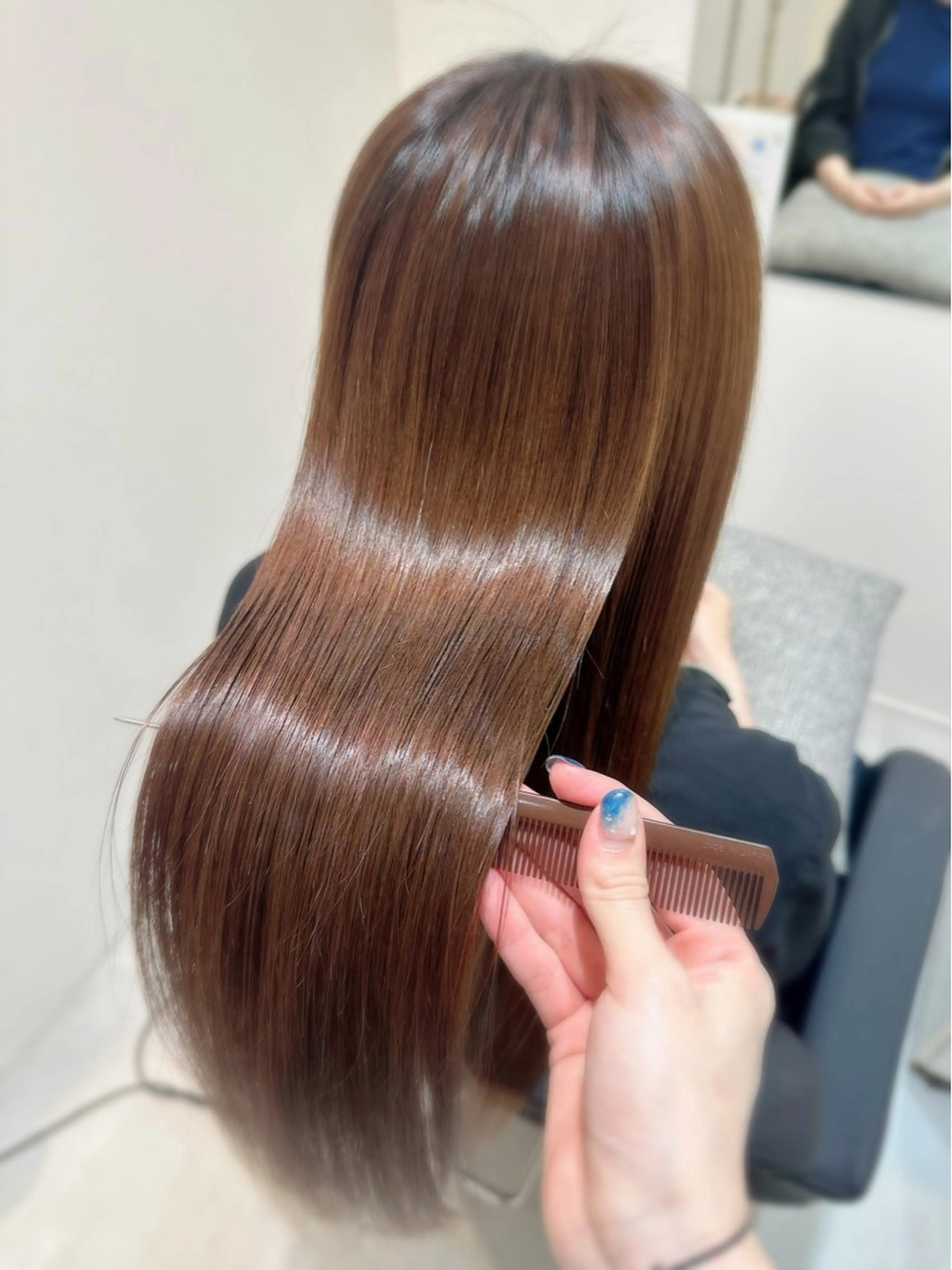 ミディアム Emuest心斎橋 SAKIのヘアスタイル