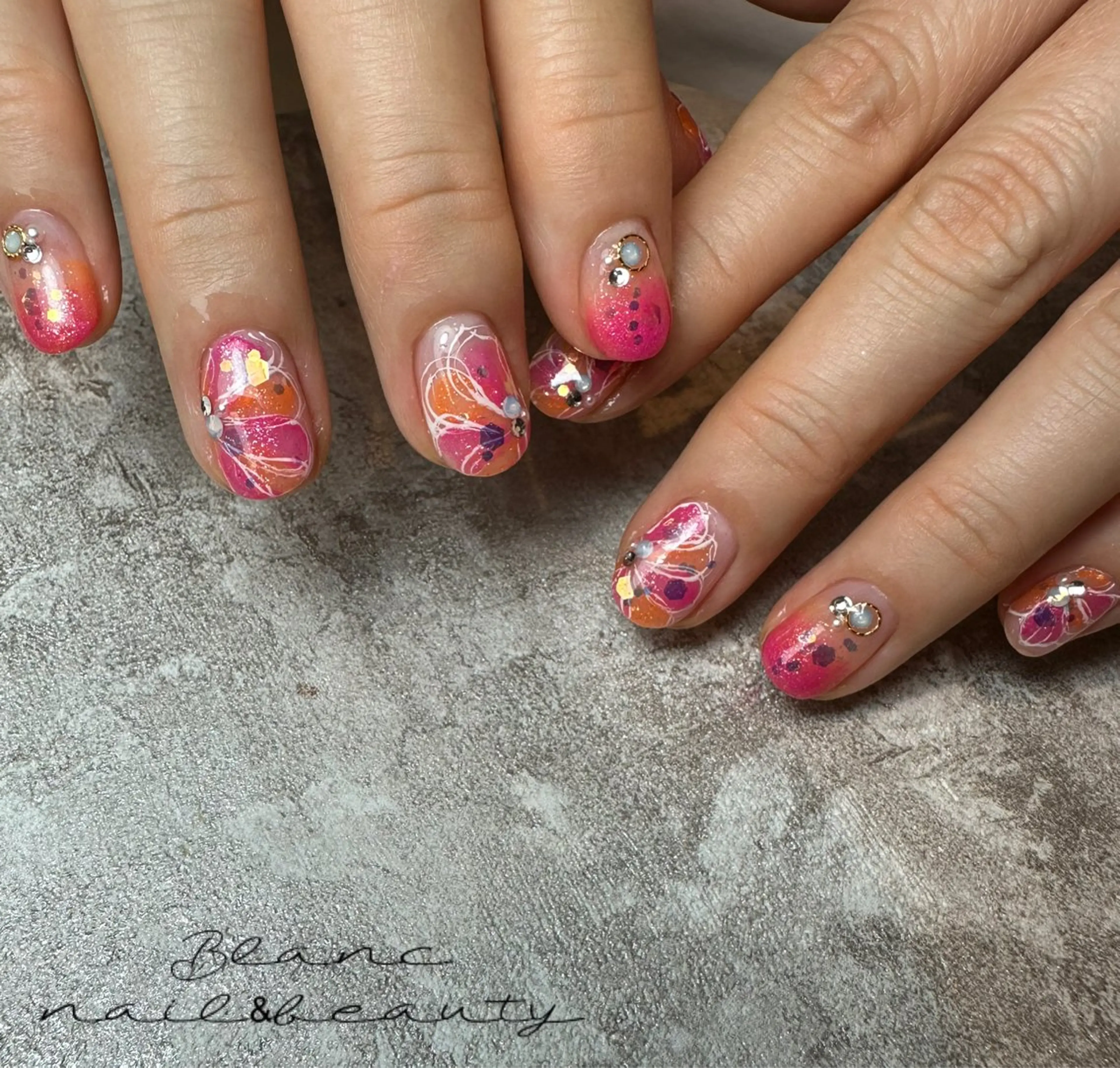 ネイル Blanc ブランのネイルデザイン