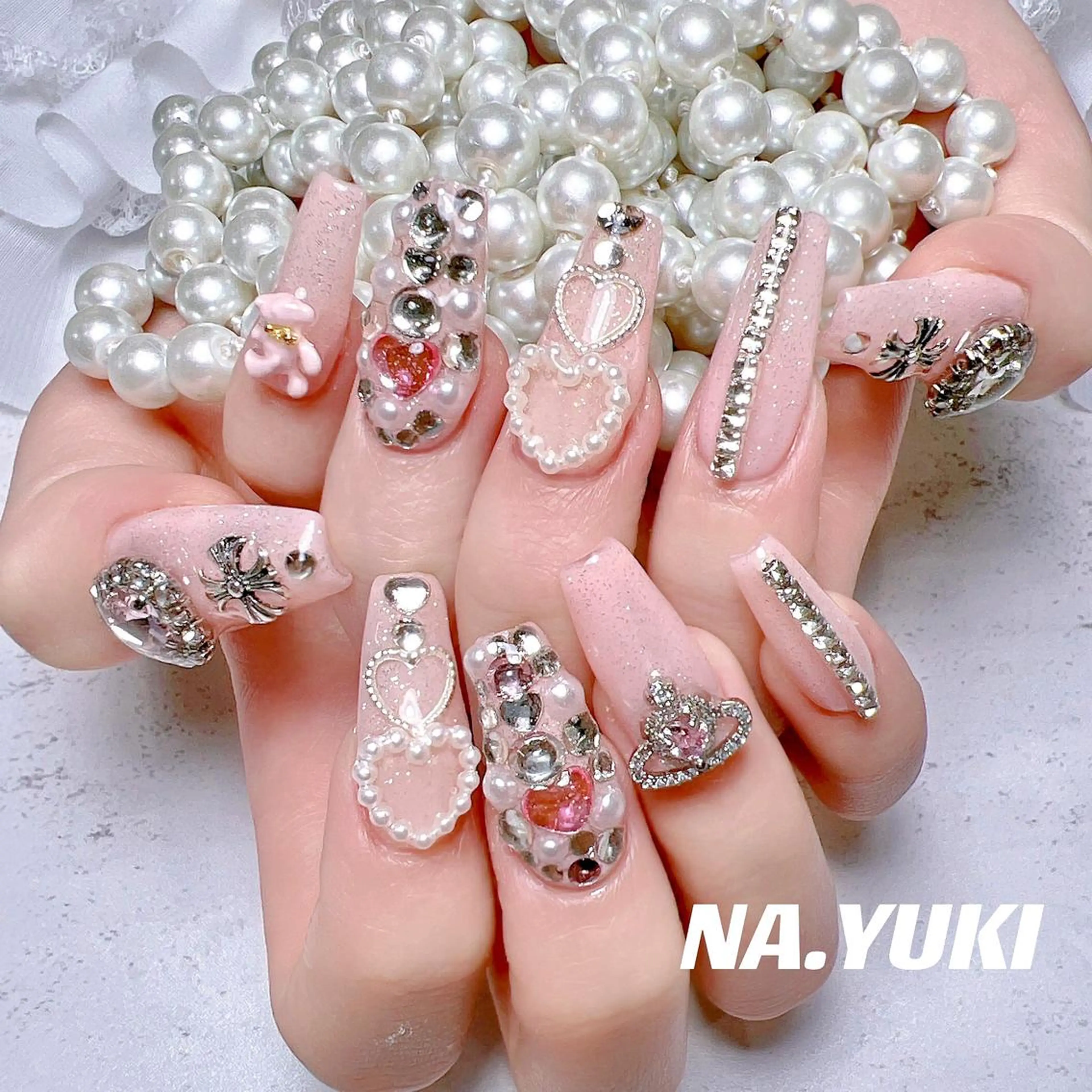 ネイル ハンドネイル ハンドケア ナユキNA.YUKI 池袋店のネイルデザイン