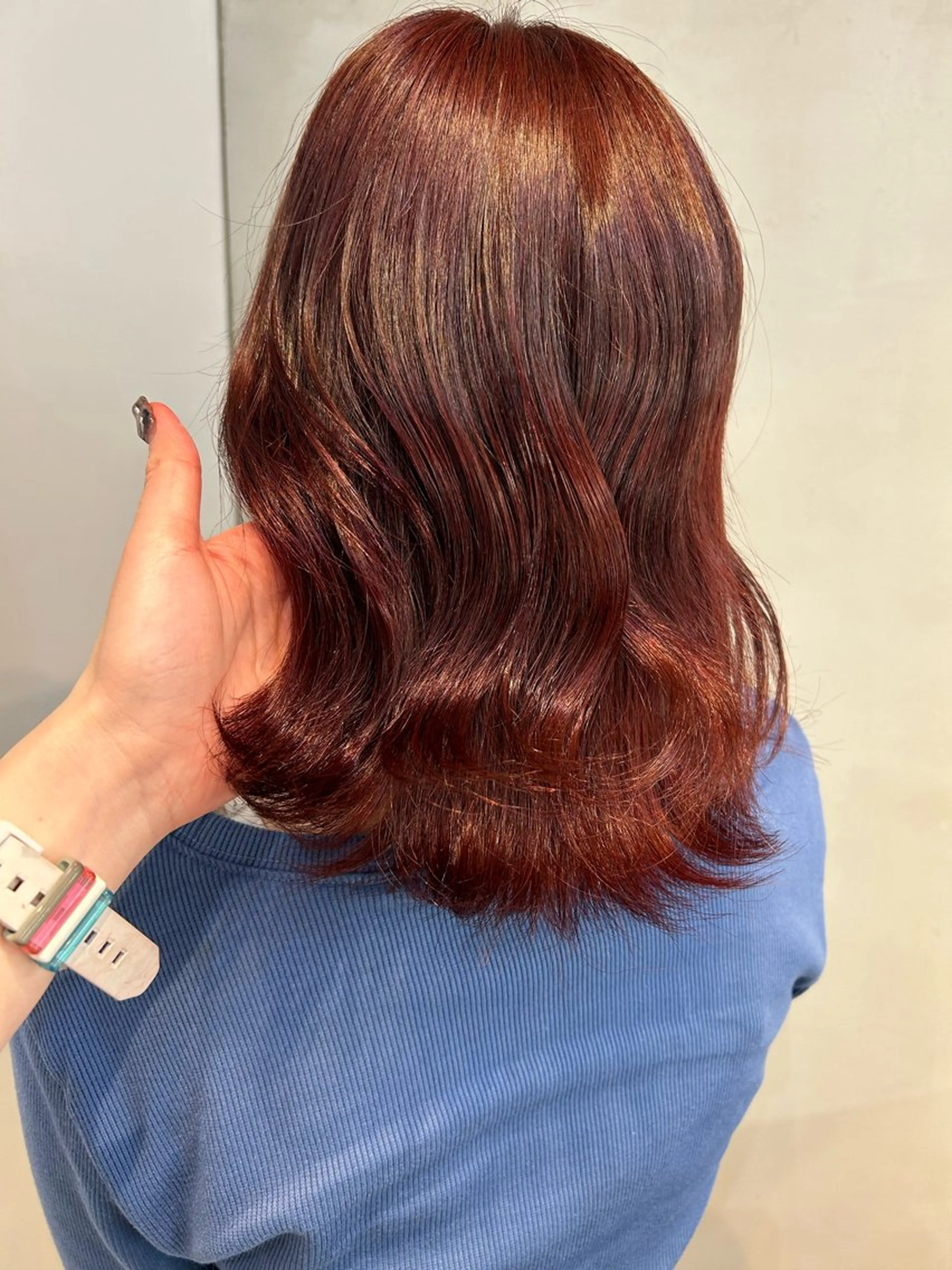 カラー ブリーチ ダブルカラー ブリーチなしカラー レッドカラー にかいどうさよ /札幌美容師のヘアスタイル