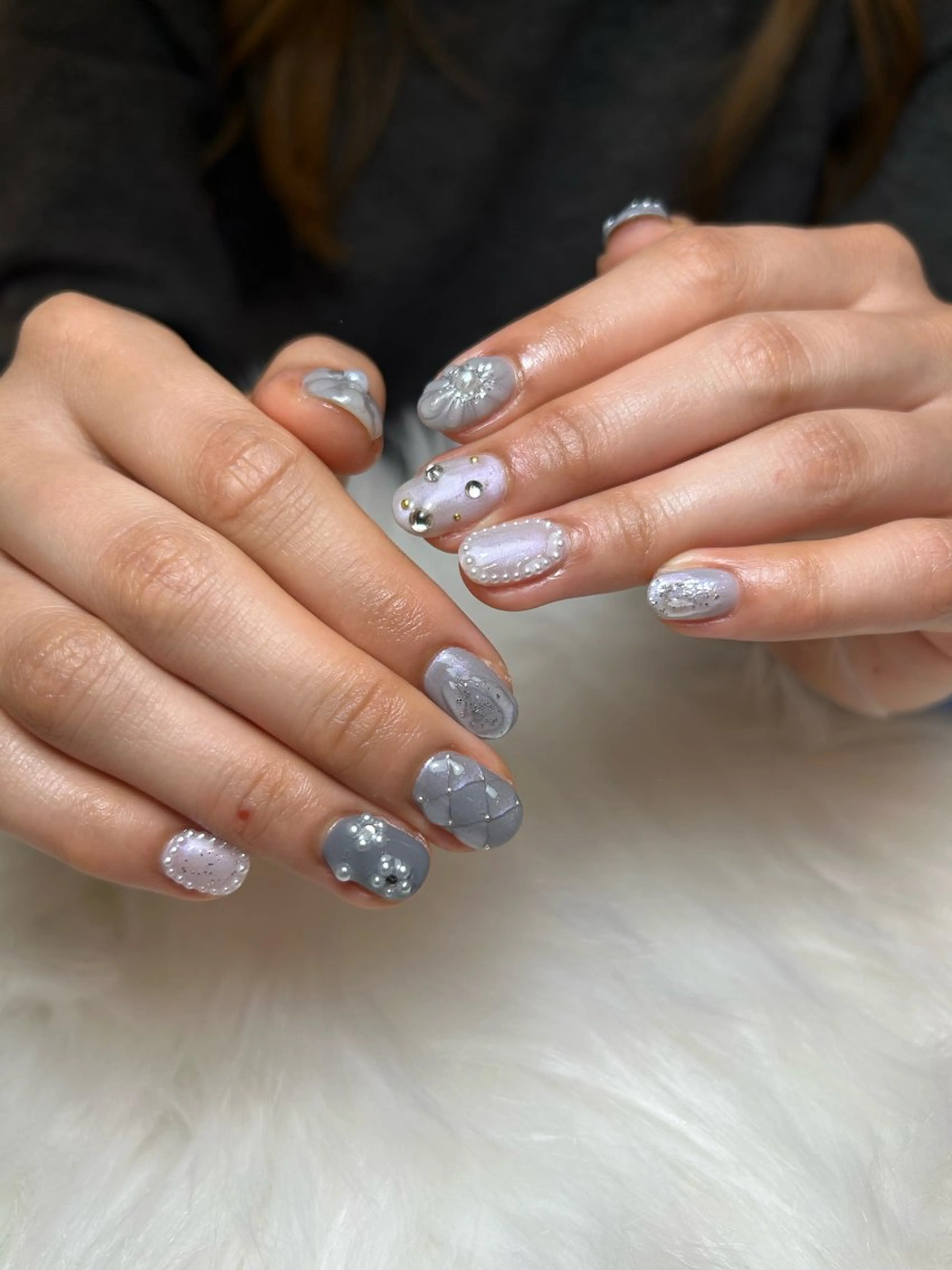 ネイル ハンドネイル poli nailsのネイルデザイン