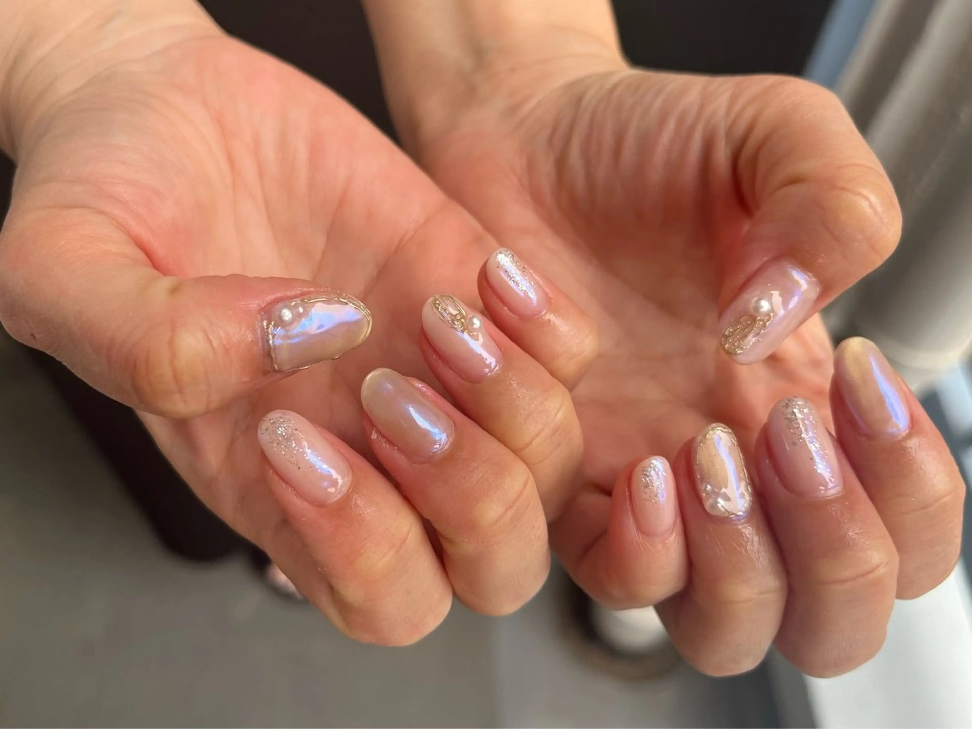 ネイル オーロラネイル フットネイル フレンチネイル ジェルネイル マグネットネイル kiki nail たまプラーザのネイルデザイン