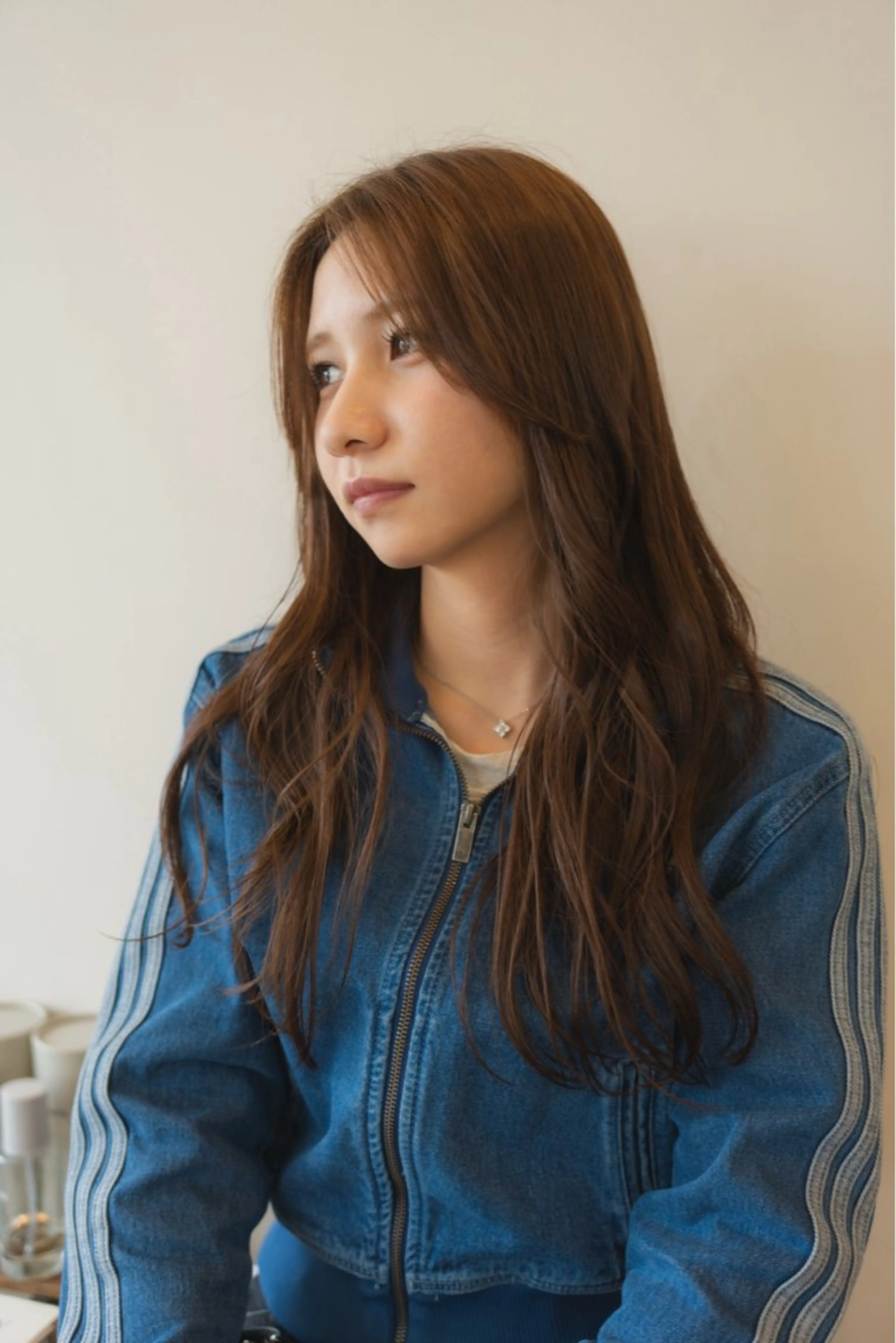 ロング カラー ブラウンカラー ナチュラルブラウン 卒業式のヘアスタイル 学生 カット ヘアカラー plus HAIR いずみのヘアスタイル