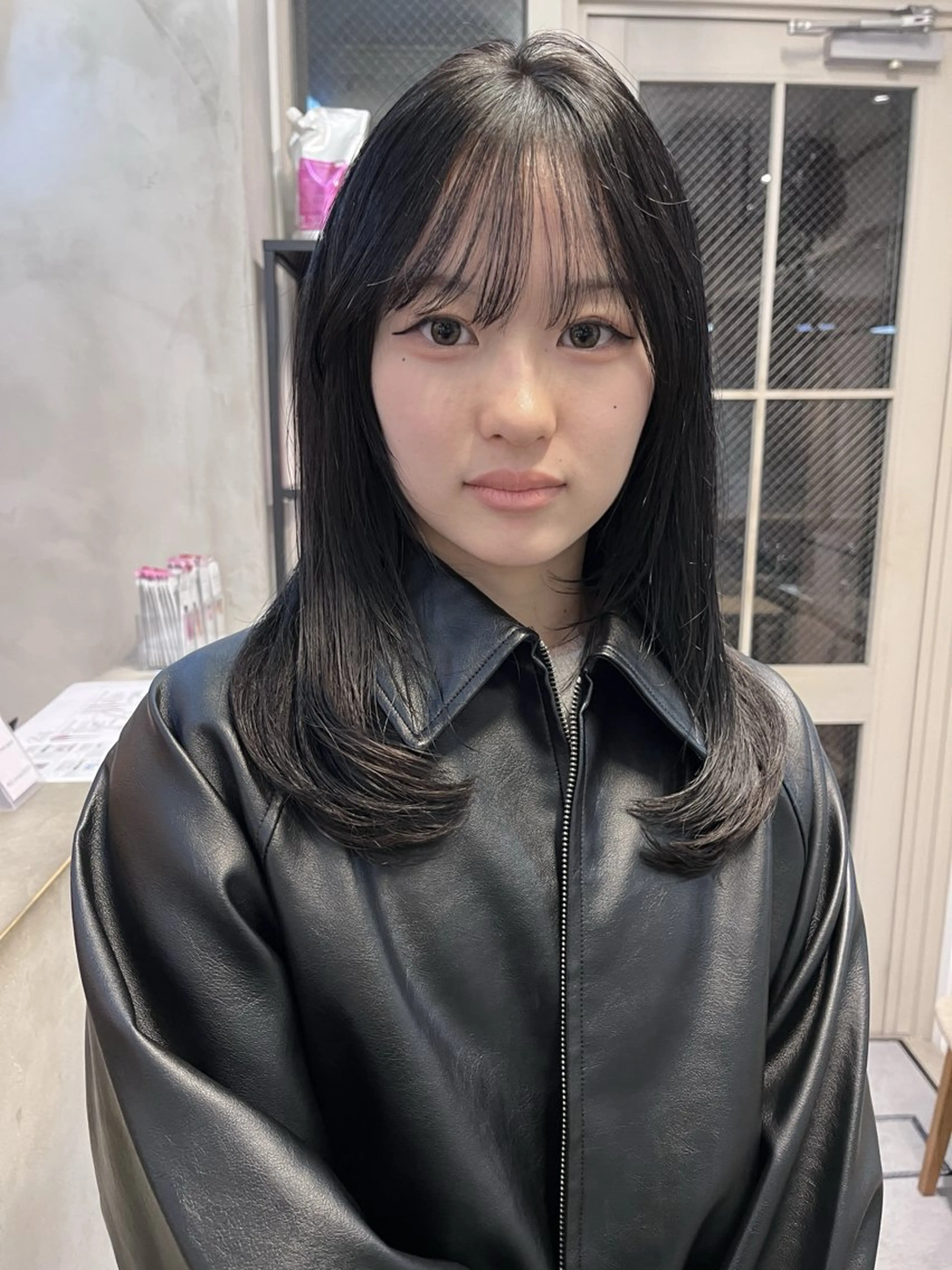 セミロング カラー 赤み消しカラー/ オリーブ/トモキのヘアスタイル