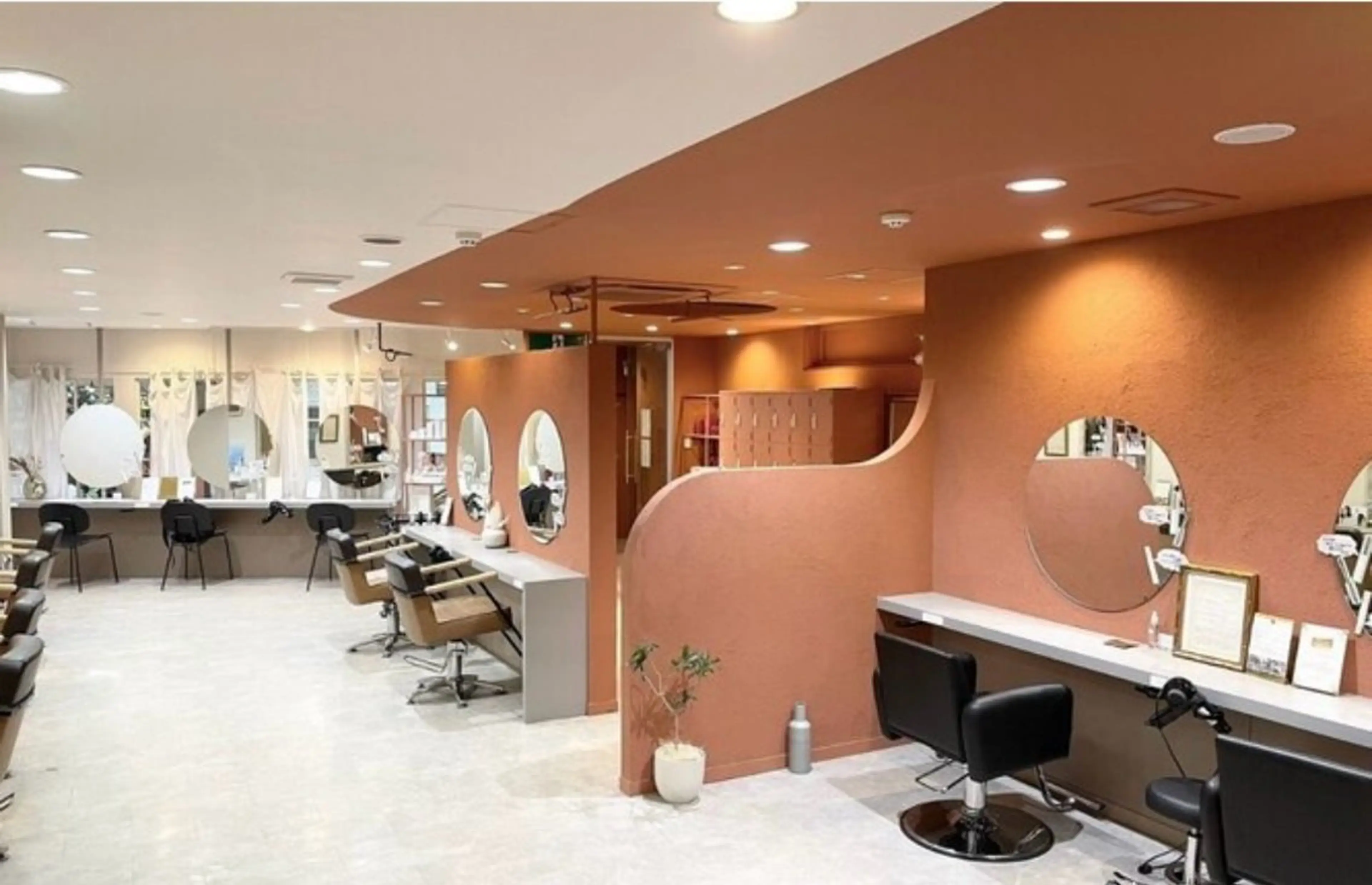 佐藤 永夏のヘアスタイル