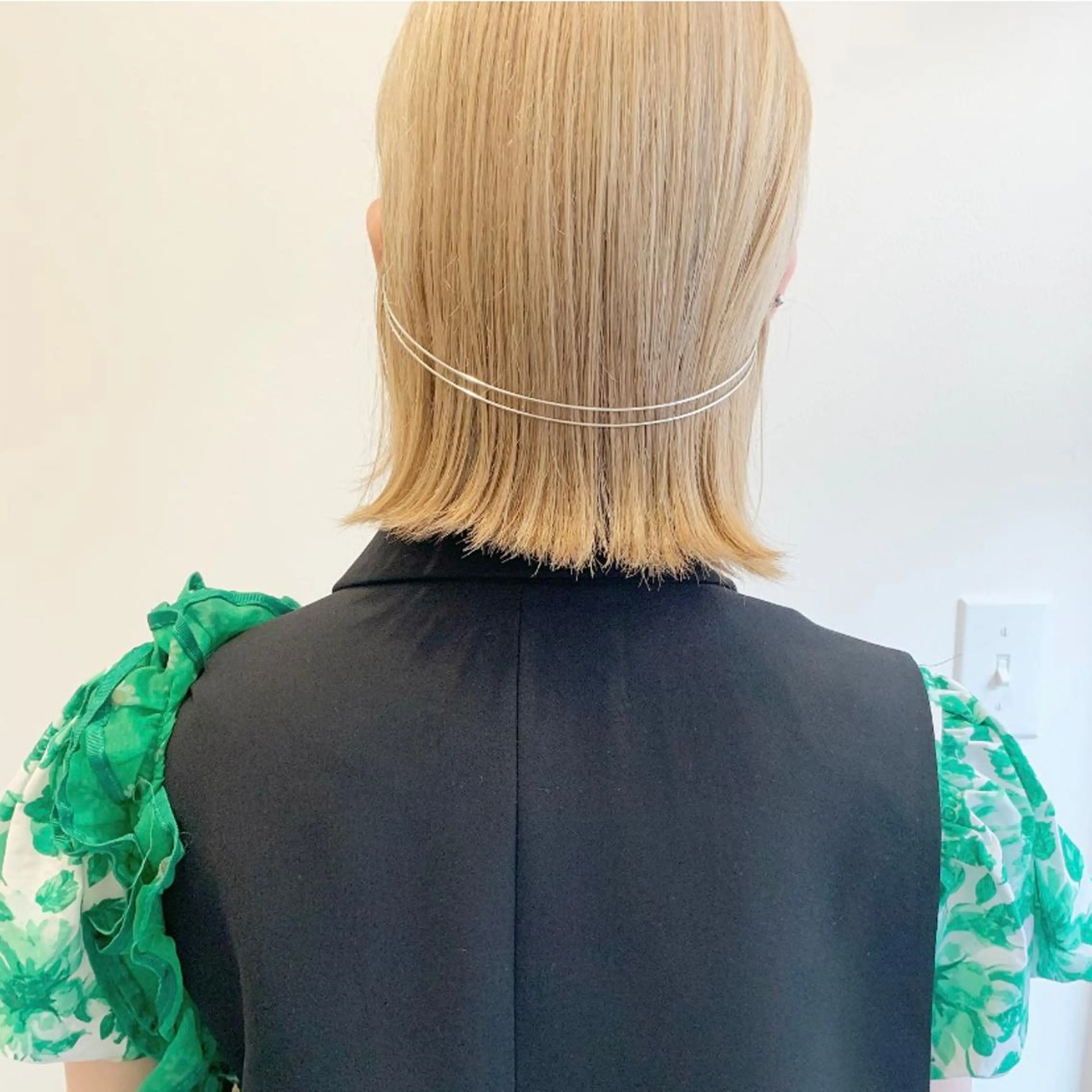 ショート カラー MARU パーマ/レイヤーのヘアスタイル