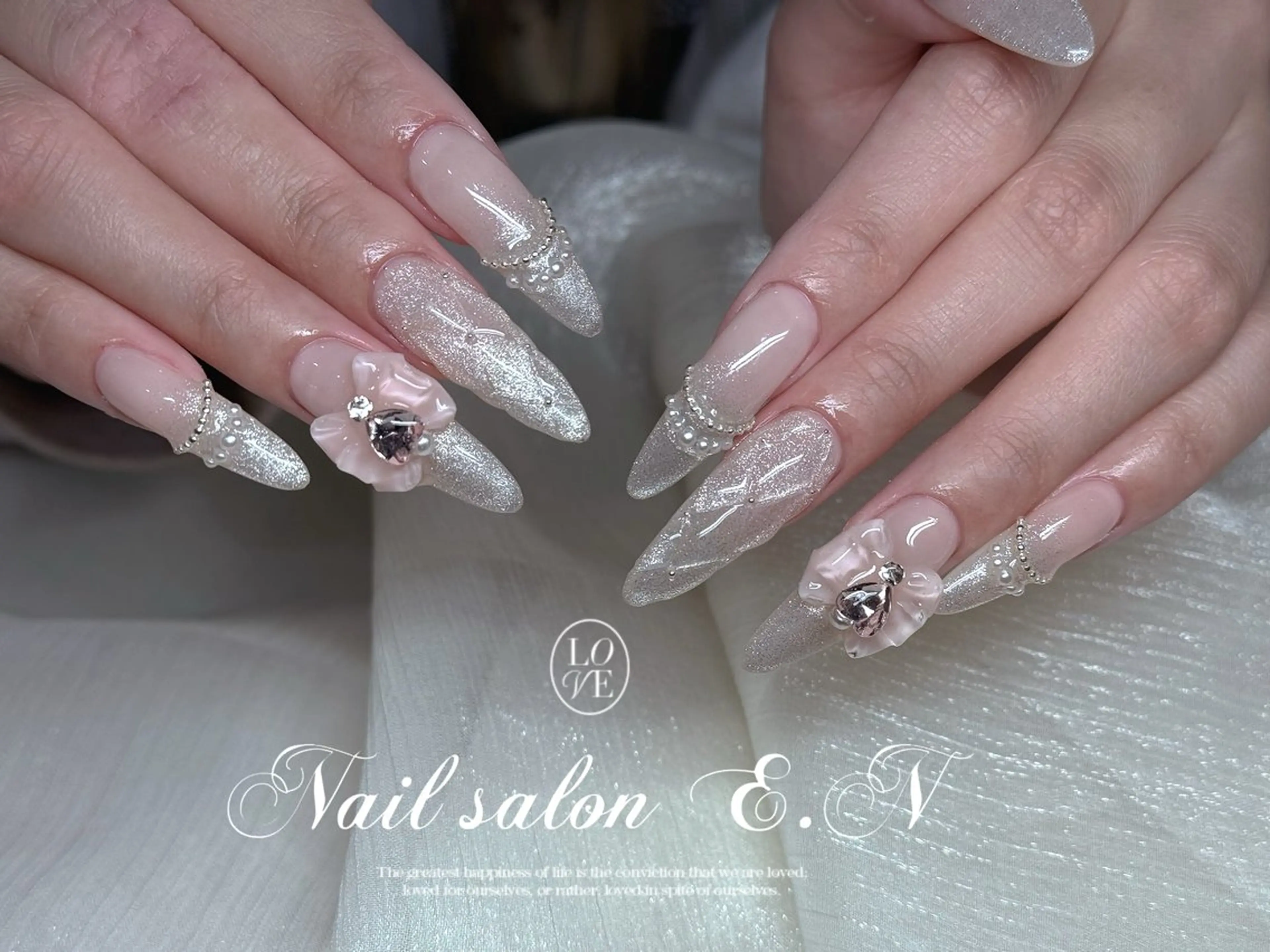 ネイル E.N🦋 長さ出し/持ち込みのネイルデザイン