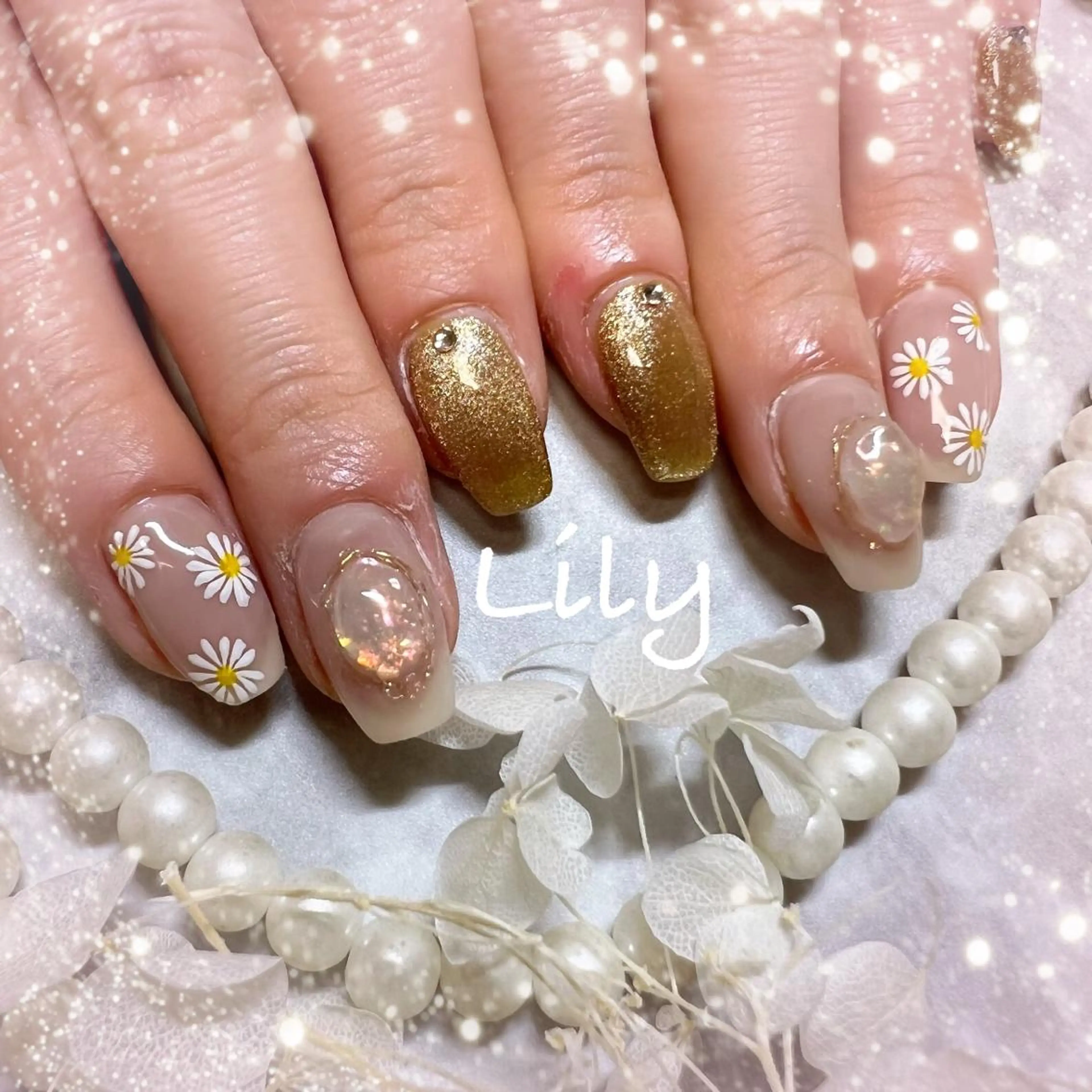 ネイル ハンドネイル Lily*nail 🌻Mii🌻のネイルデザイン