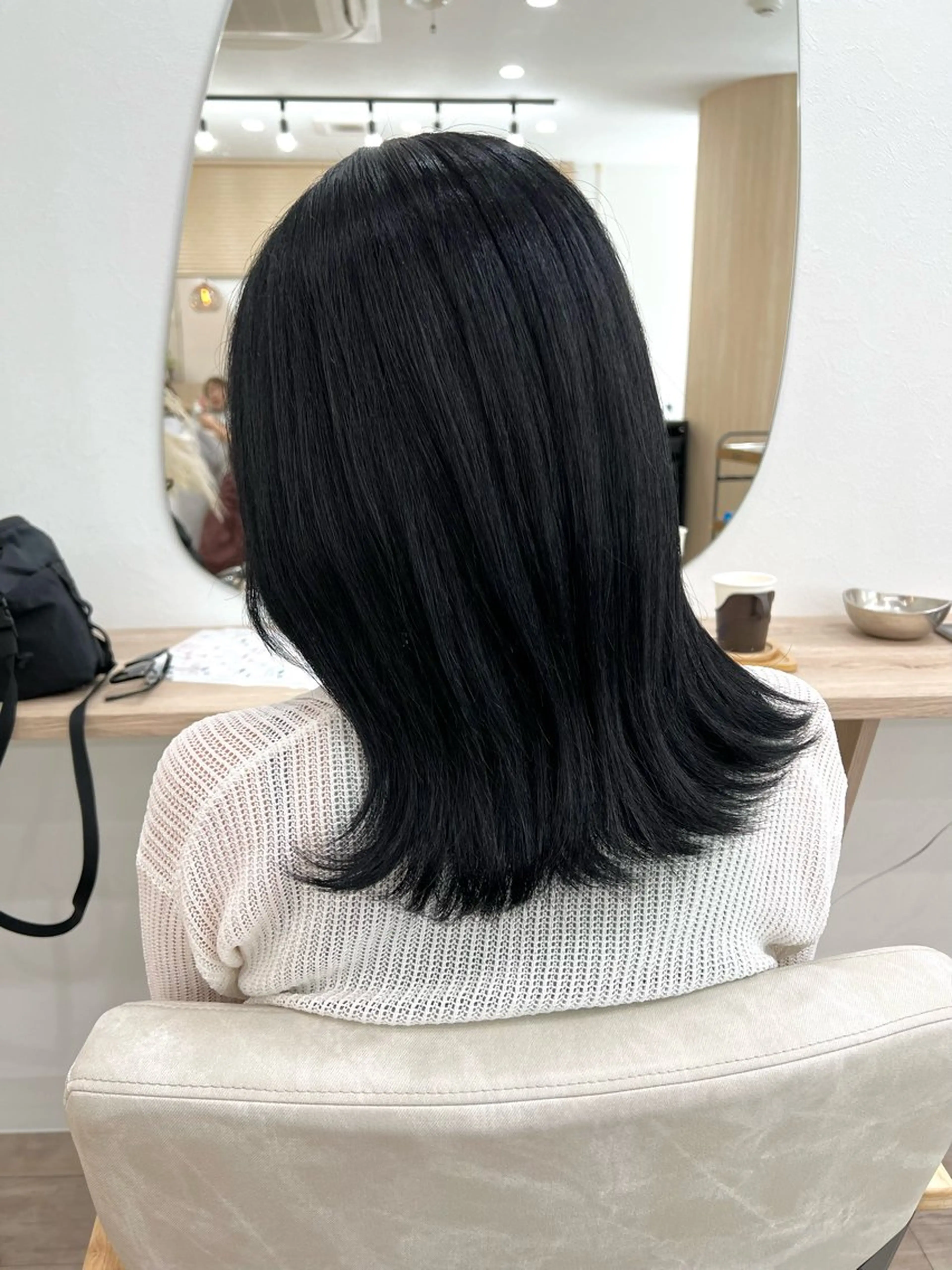 セミロング カラー 黒髪 ブリーチ TOKI mahoのヘアスタイル