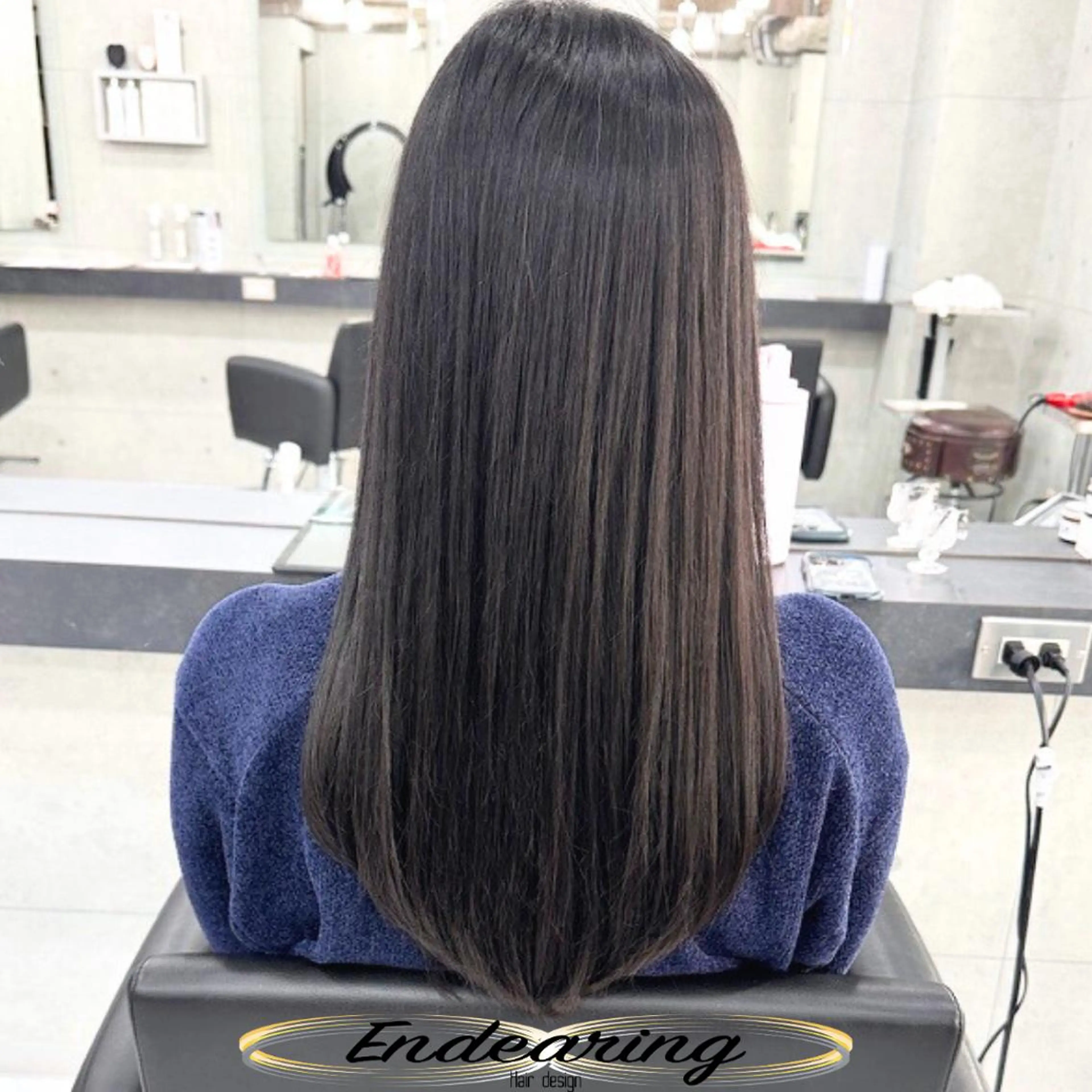 カラー ブリーチ 透明感カラー ダークグレー ブリーチなしカラー オレンジ カット ヘアカラー Endearing 銀座/レイヤーカットのヘアスタイル