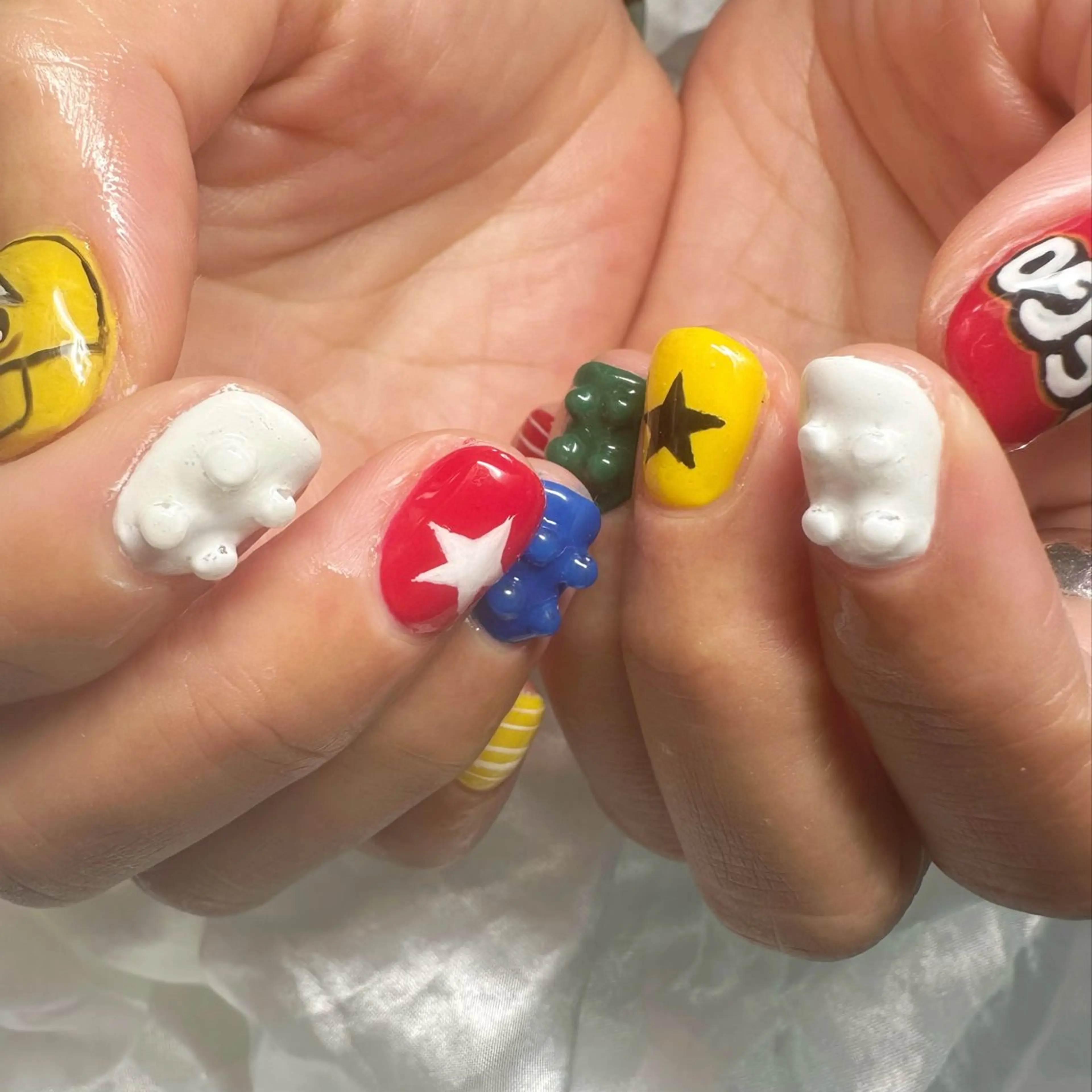 ネイル -yuu-所属・Lino ﾟのネイルデザイン