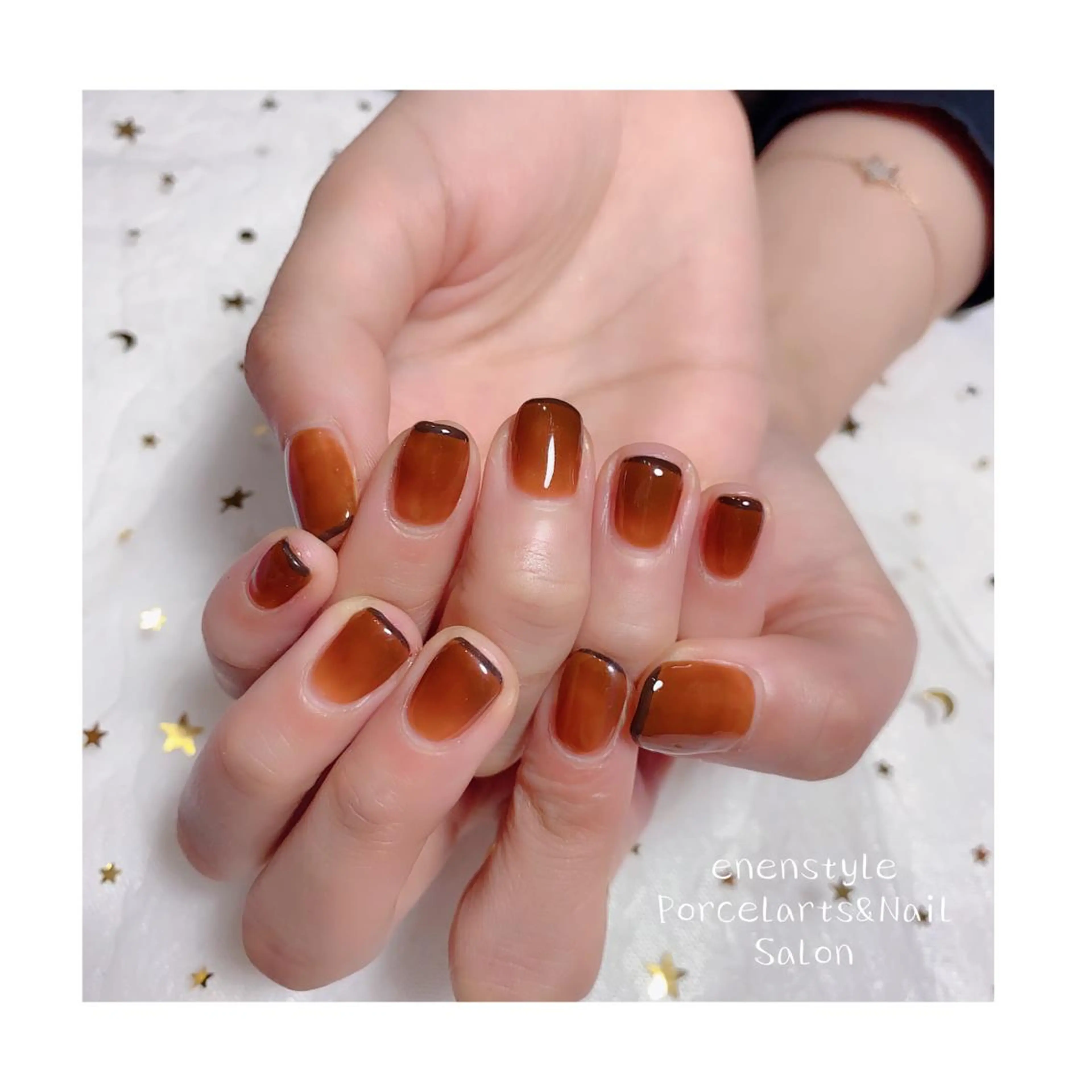 ショート ネイル ジェルネイル ニュアンスネイル オフィスネイル ワンカラーネイル パラジェル ハンドネイル 👑enen style👑のネイルデザイン