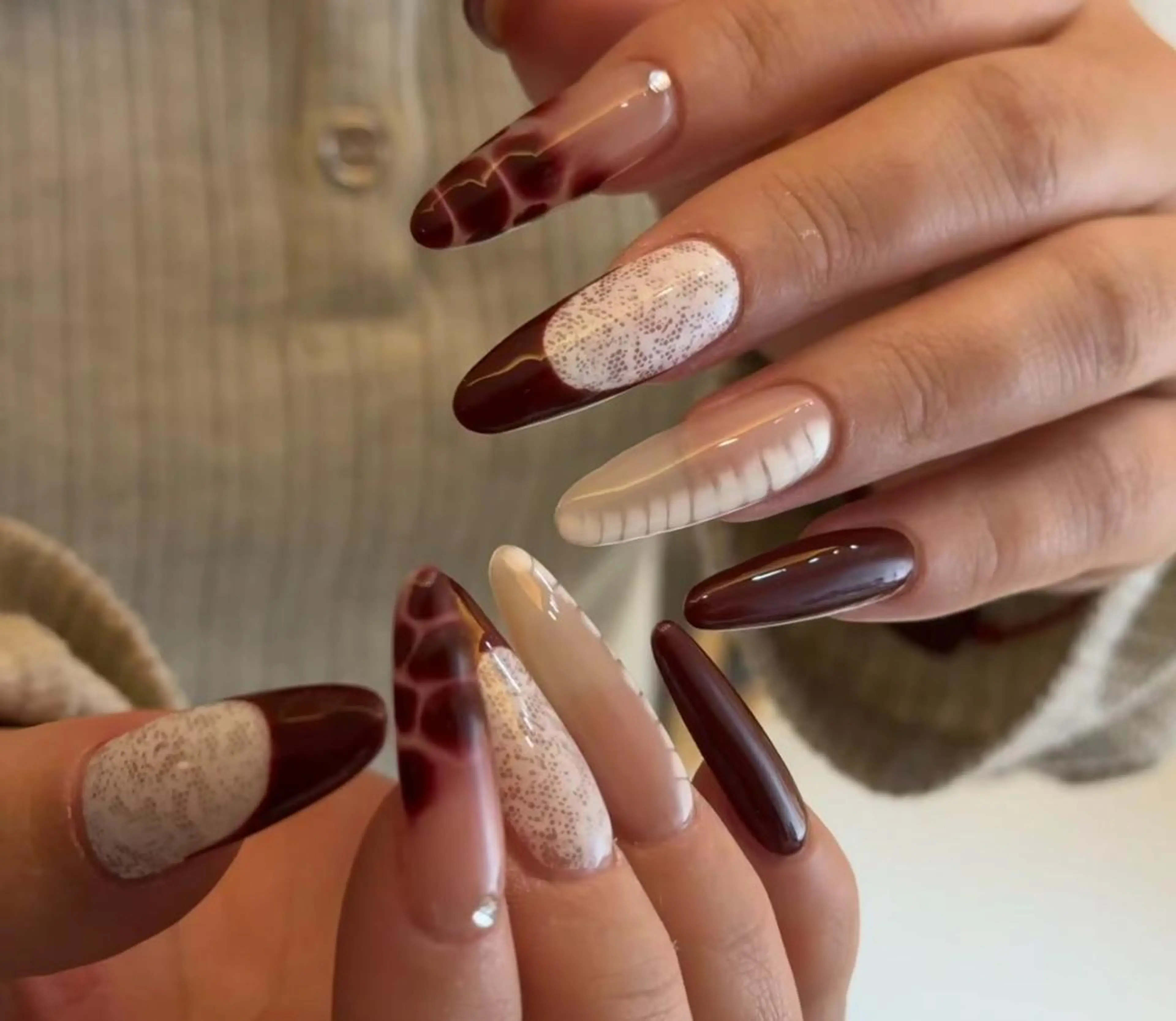 ネイル ハンドネイル 🎀 NaNa_nailのネイルデザイン