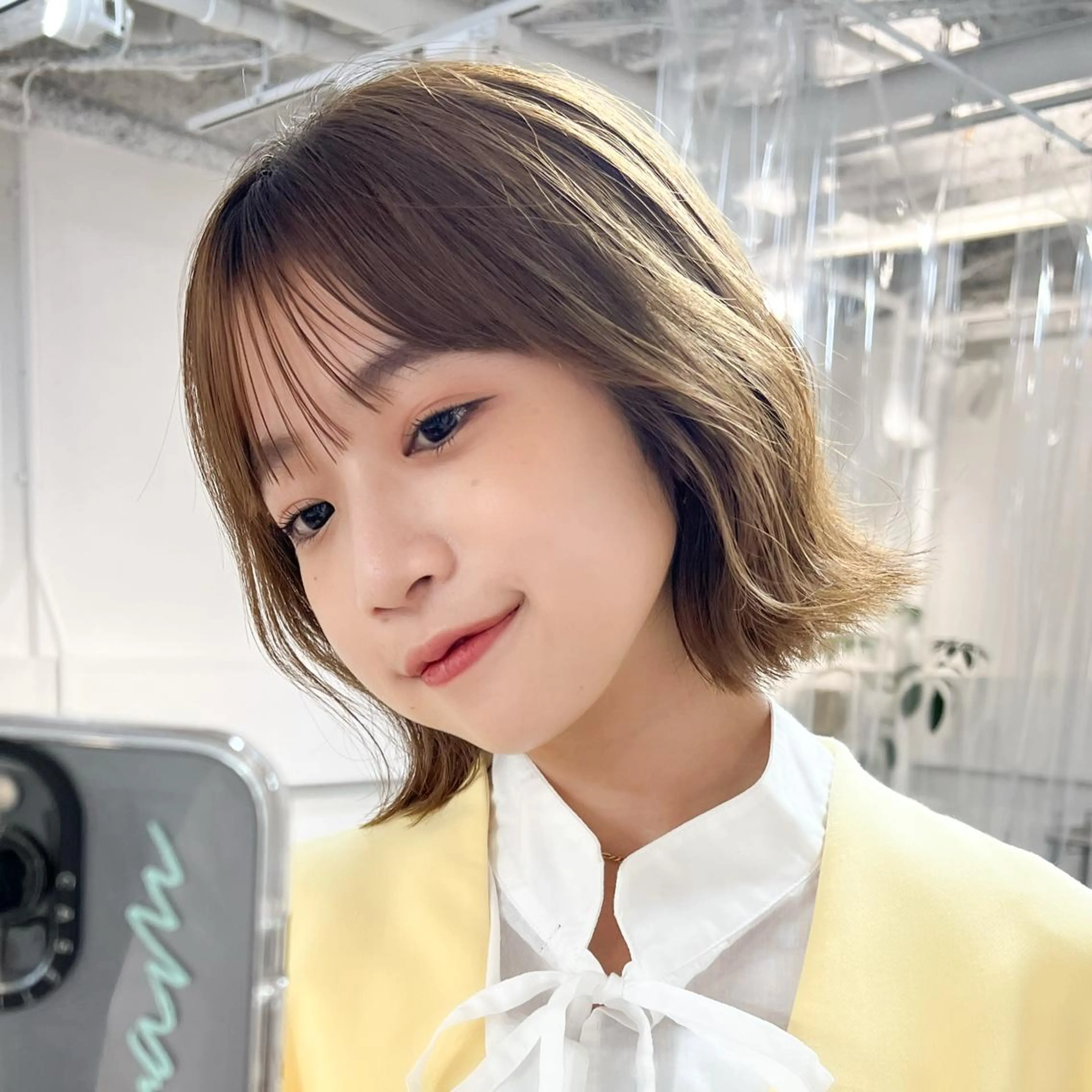 ショート カラー パーマ 切りっぱなしボブ ボブ 外ハネヘア レイヤーカットのプロ 大人ヘア宮森貴志のヘアスタイル