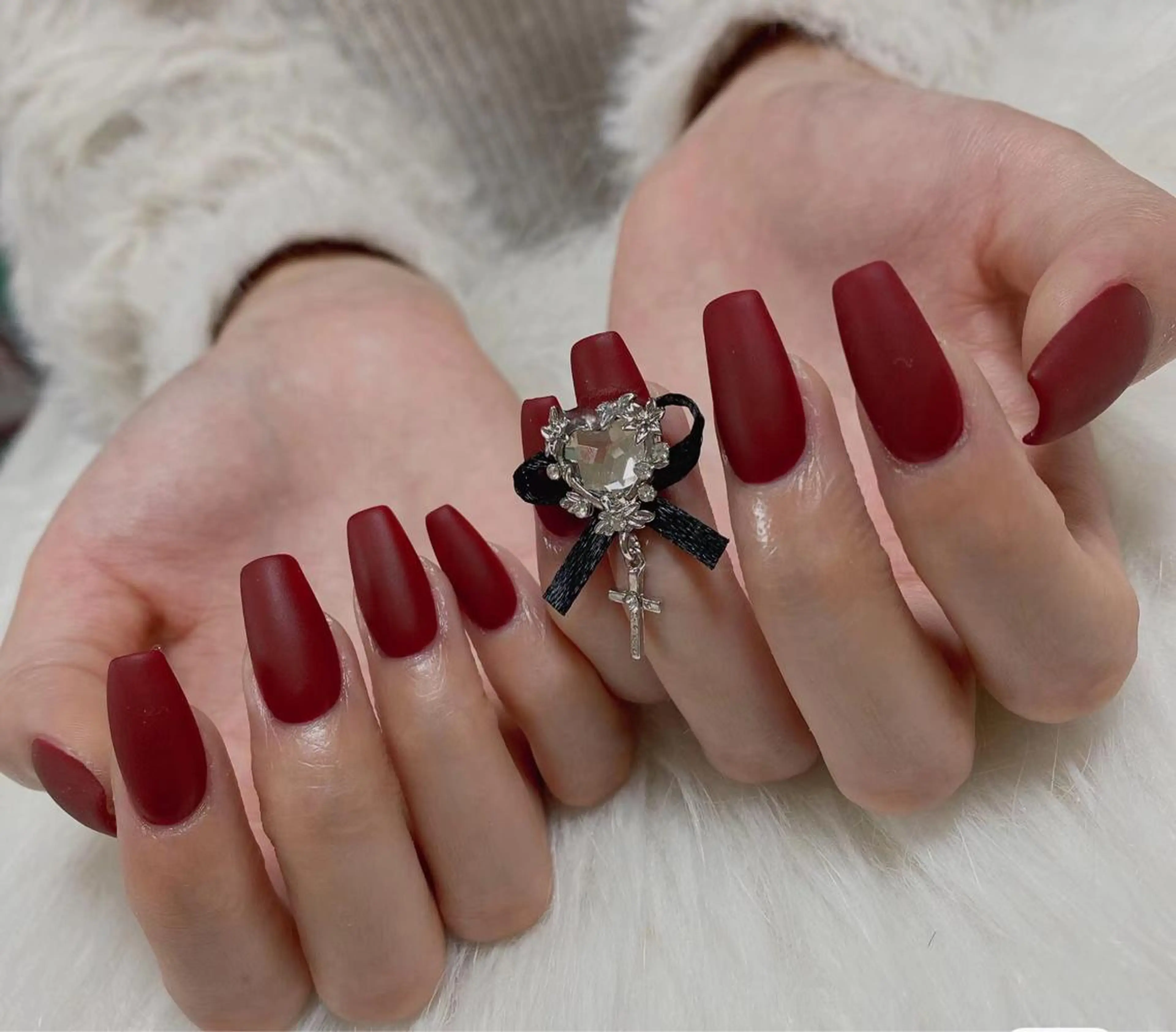 ネイル トヨダ 池袋のマツエク・マツパデザイン