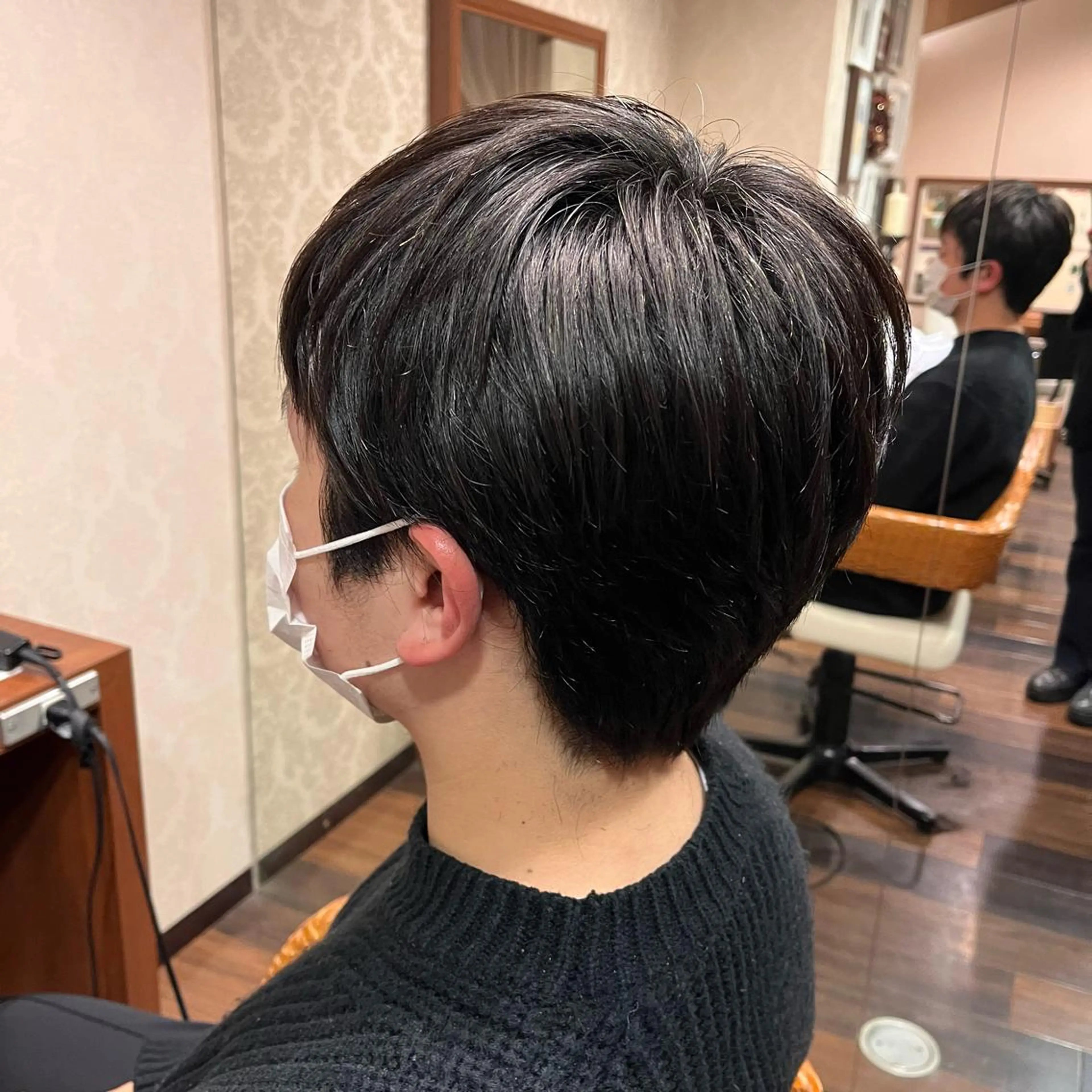 メンズ メンズパーマ よしだ しおりのヘアスタイル