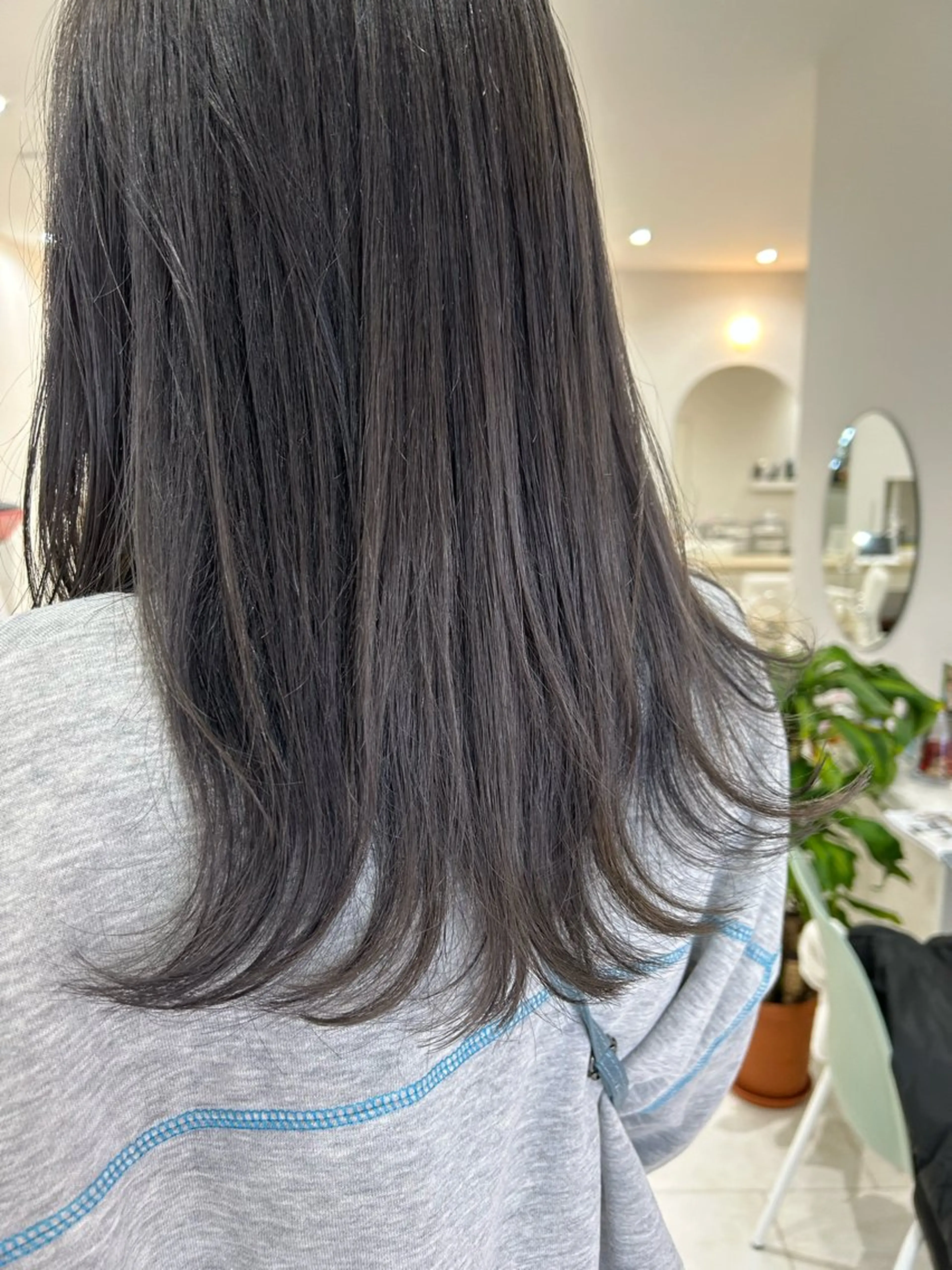 ミディアム 相川 玲央奈のヘアスタイル