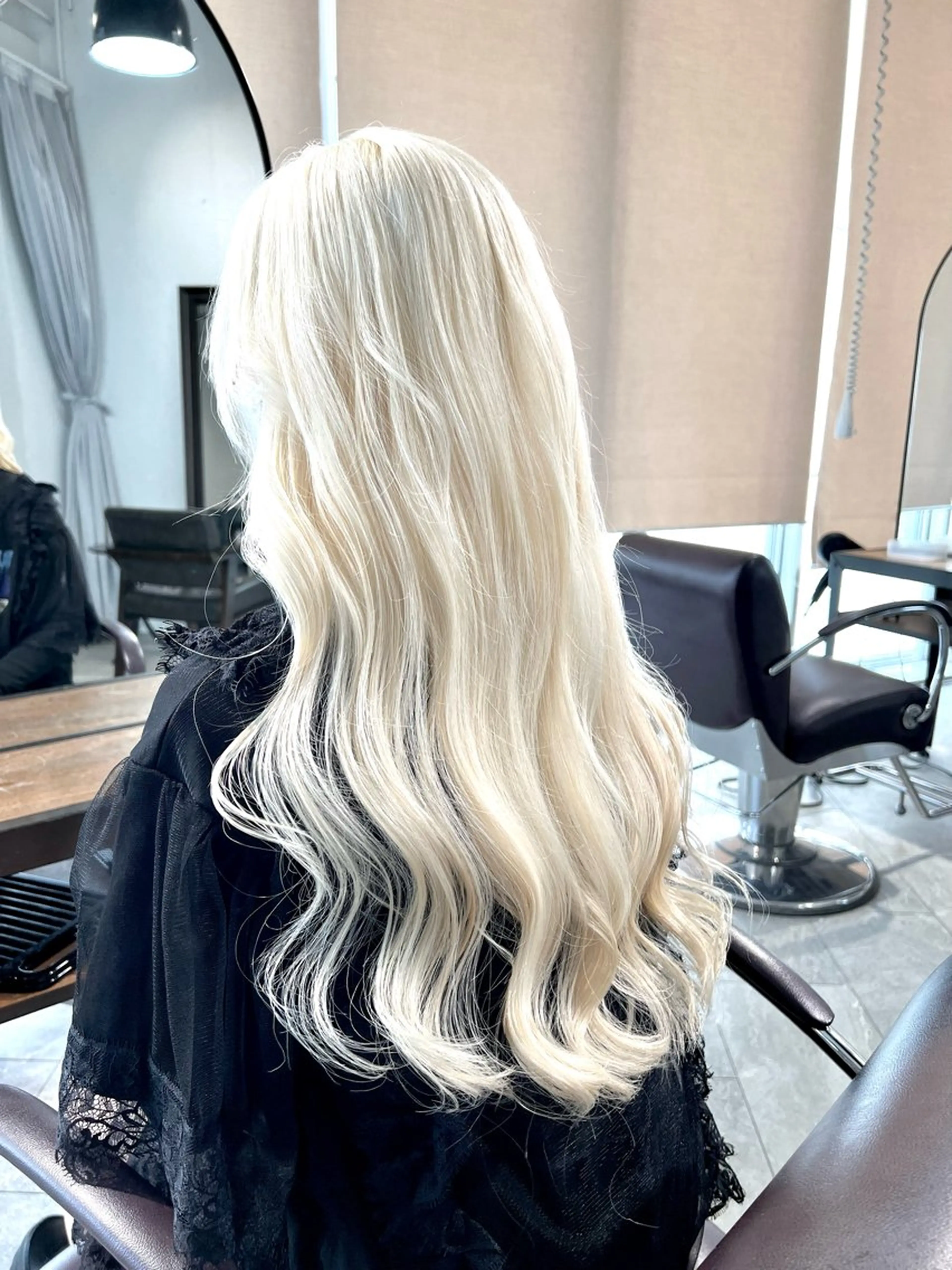 ロング カラー ヘアアレンジ ヘアカラー トリートメント ヘッドスパ ヘアセット 🌈インナーカラー ‘ショウマ’🌈のヘアスタイル