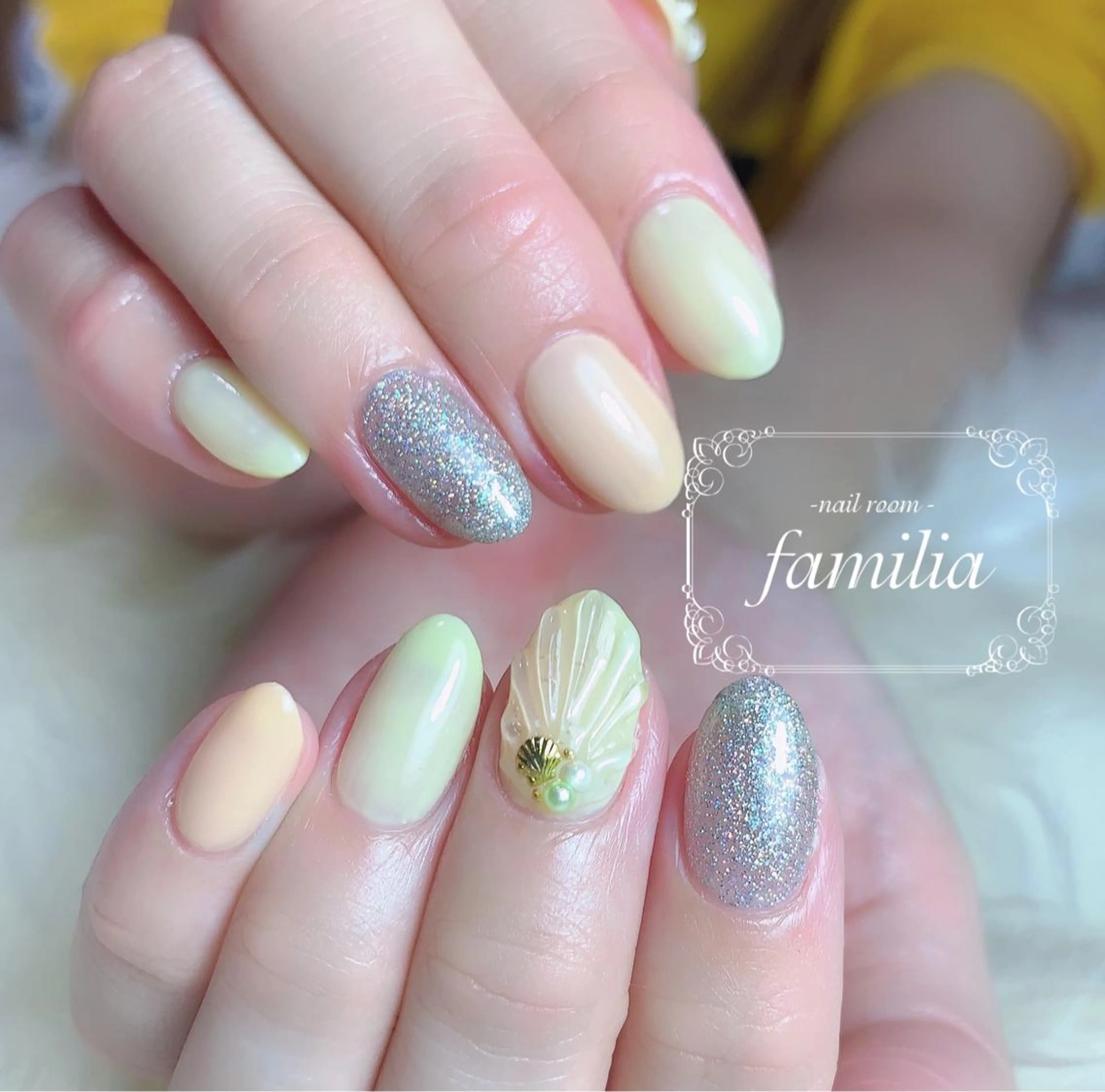 ネイル -nailroom- familiaのネイルデザイン