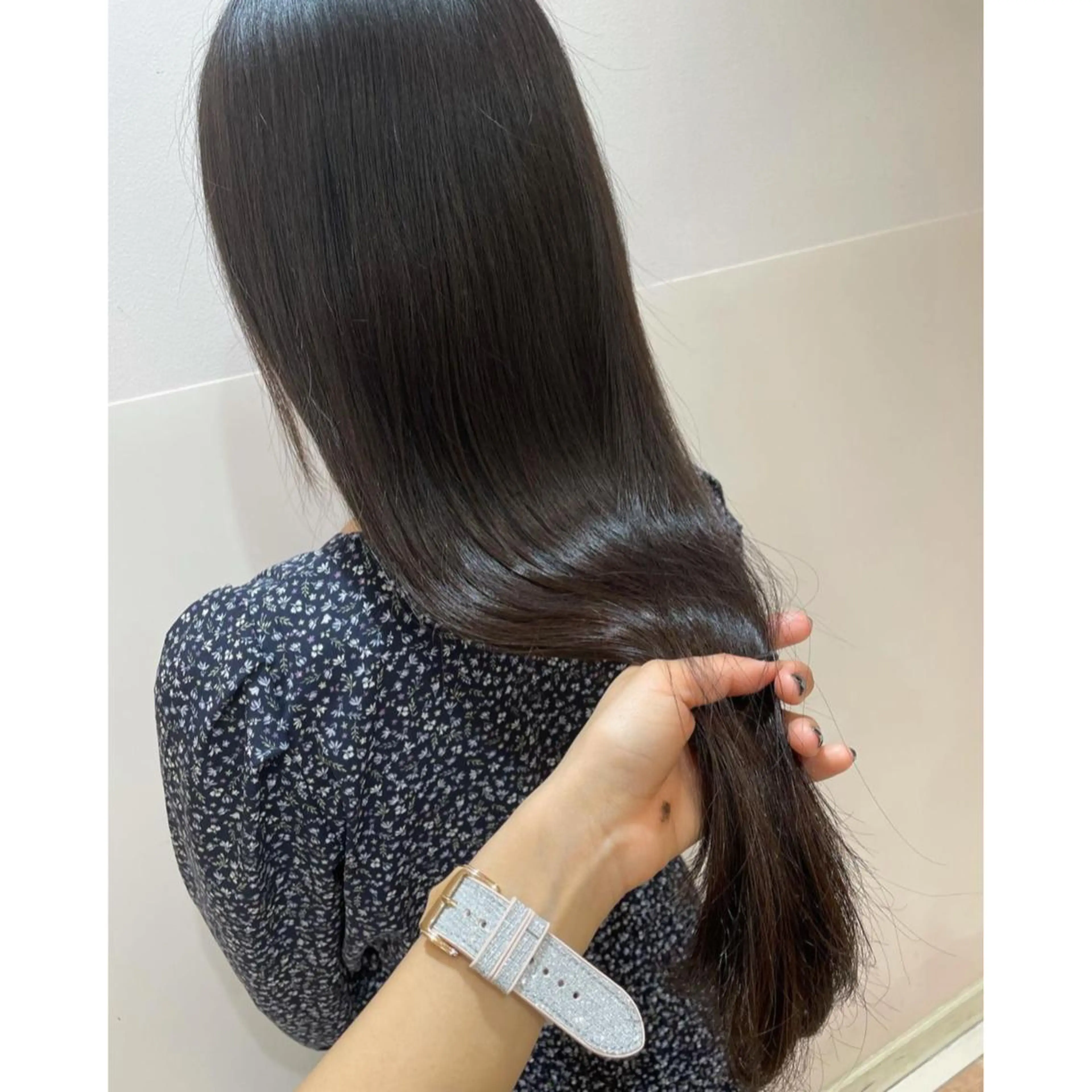 ロング カラー パーマ 韓国ヘア 🎀中川綾乃🎀のヘアスタイル