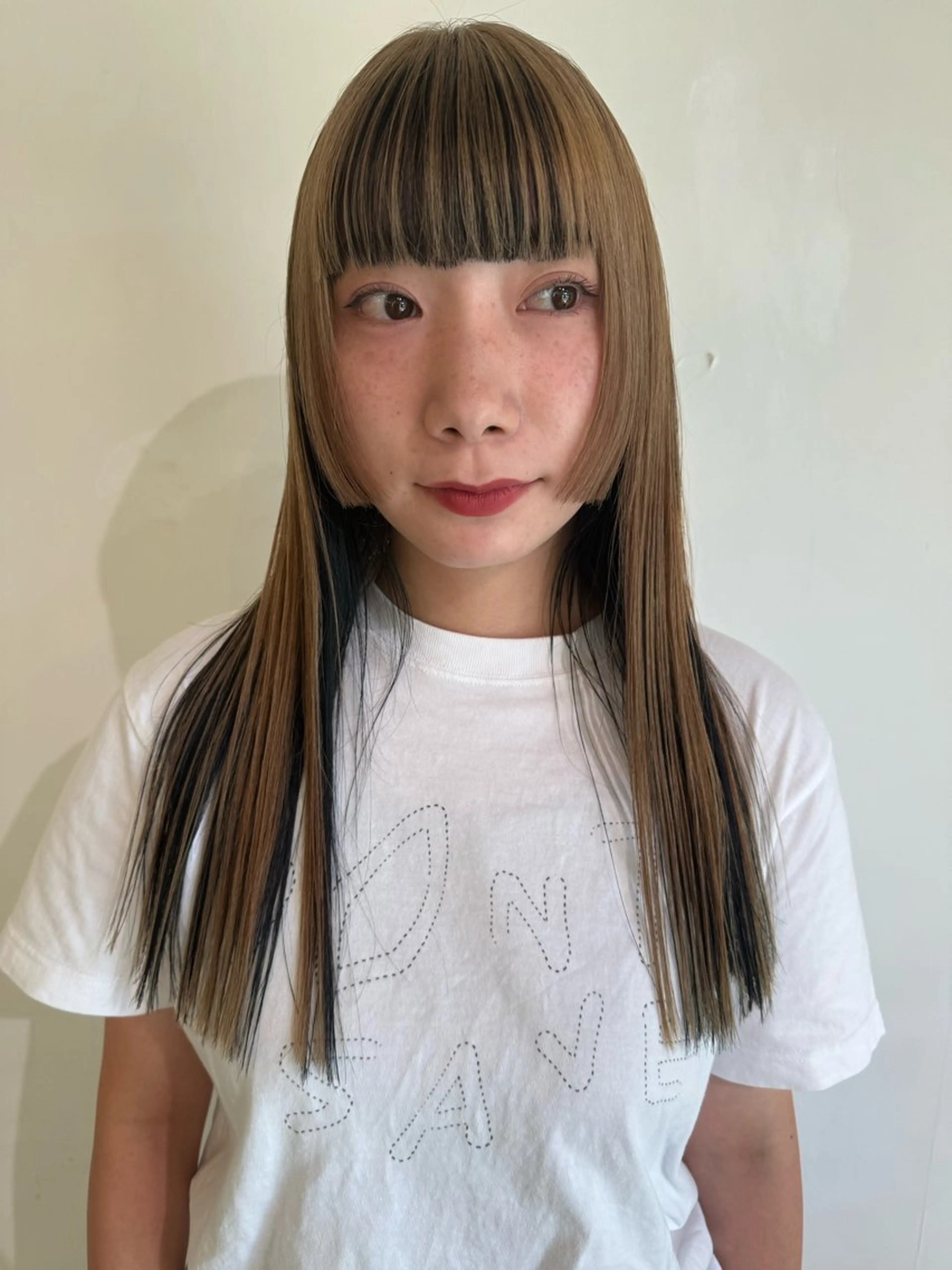 カラー ヘアカラー ブリーチカラー🎀 韓国風/寺門美優のヘアスタイル