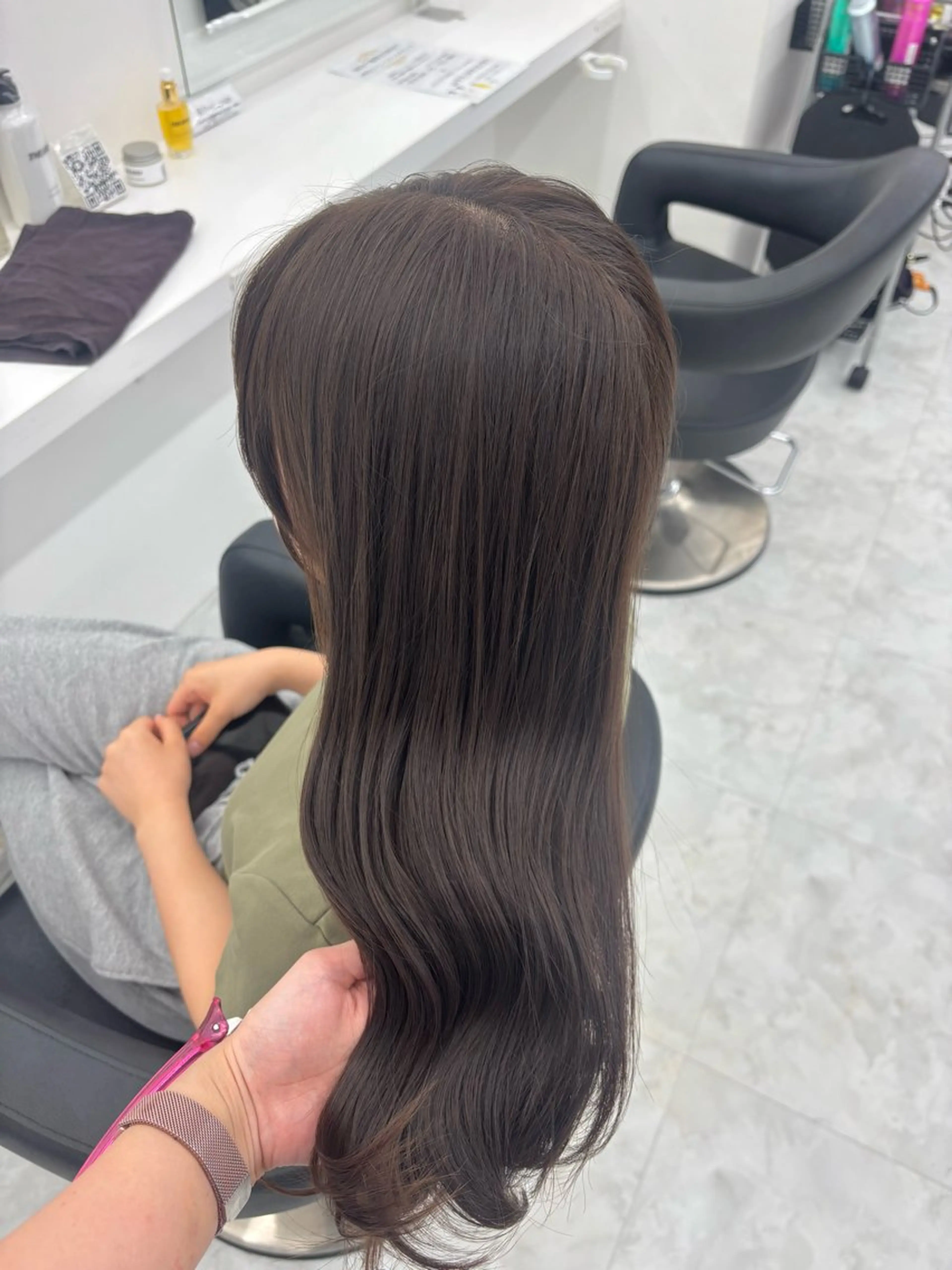 カラー かわいい艶髪🤍 れいな🤍のヘアスタイル