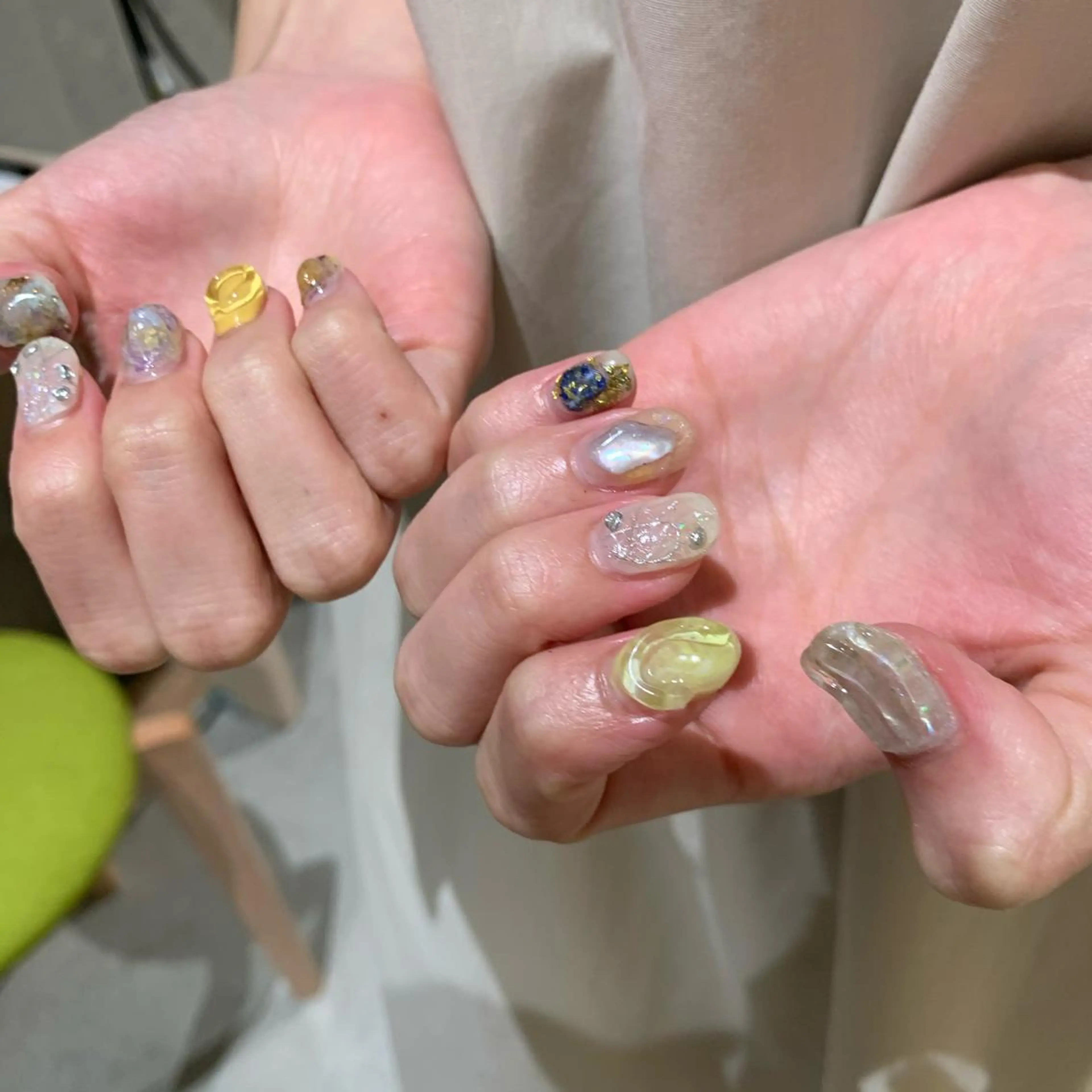 ネイル RISAKO 艶髪モテヘア🎀府中のヘアスタイル