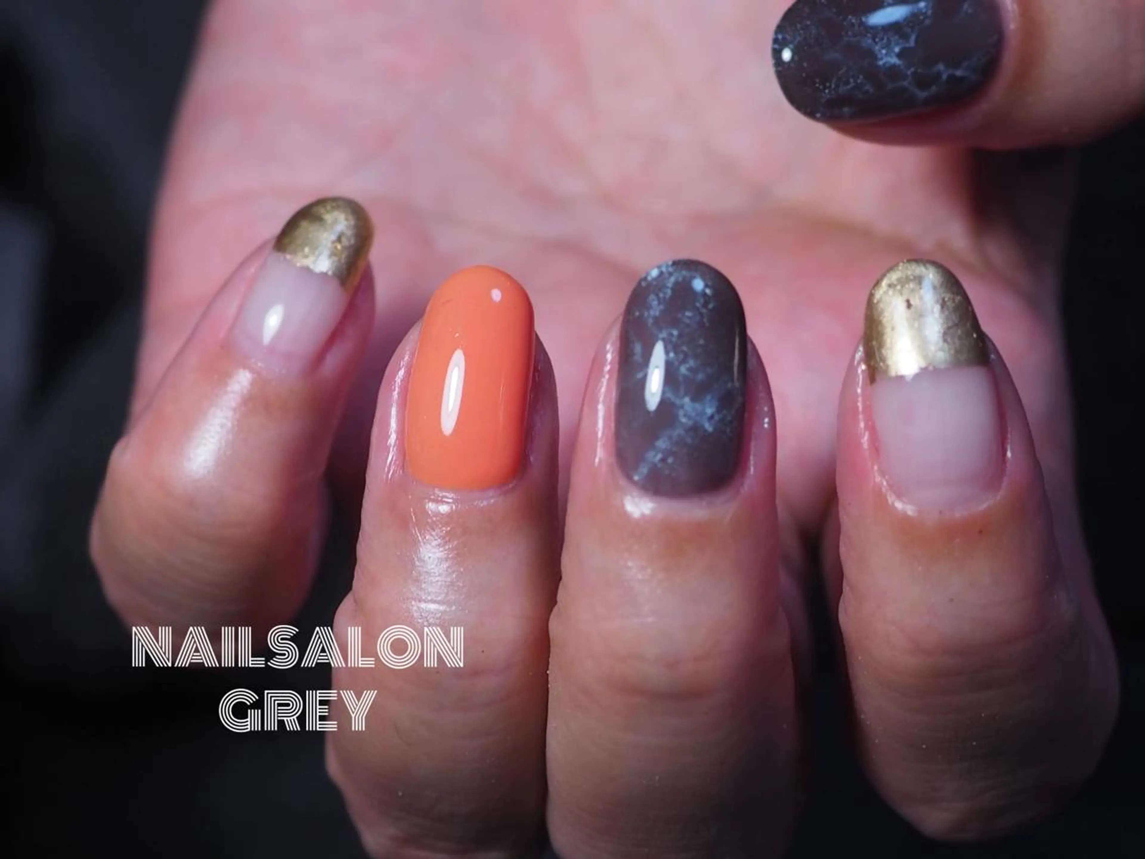 ネイル 【GREY】 TAIRAのネイルデザイン