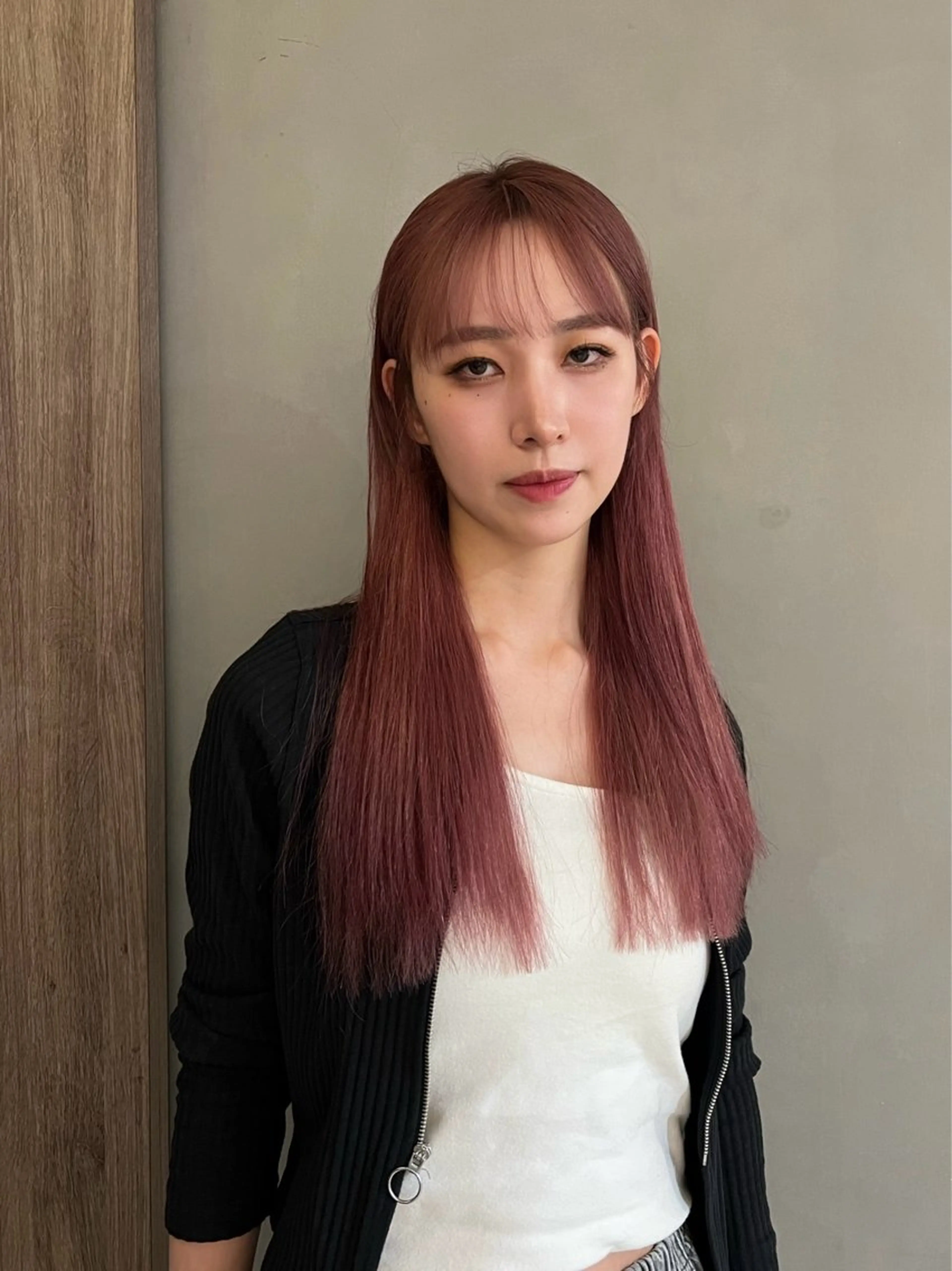 ロング カラー カット ヘアカラー エクステ 美髪・シールエクステ ホソタニリョウコのヘアスタイル