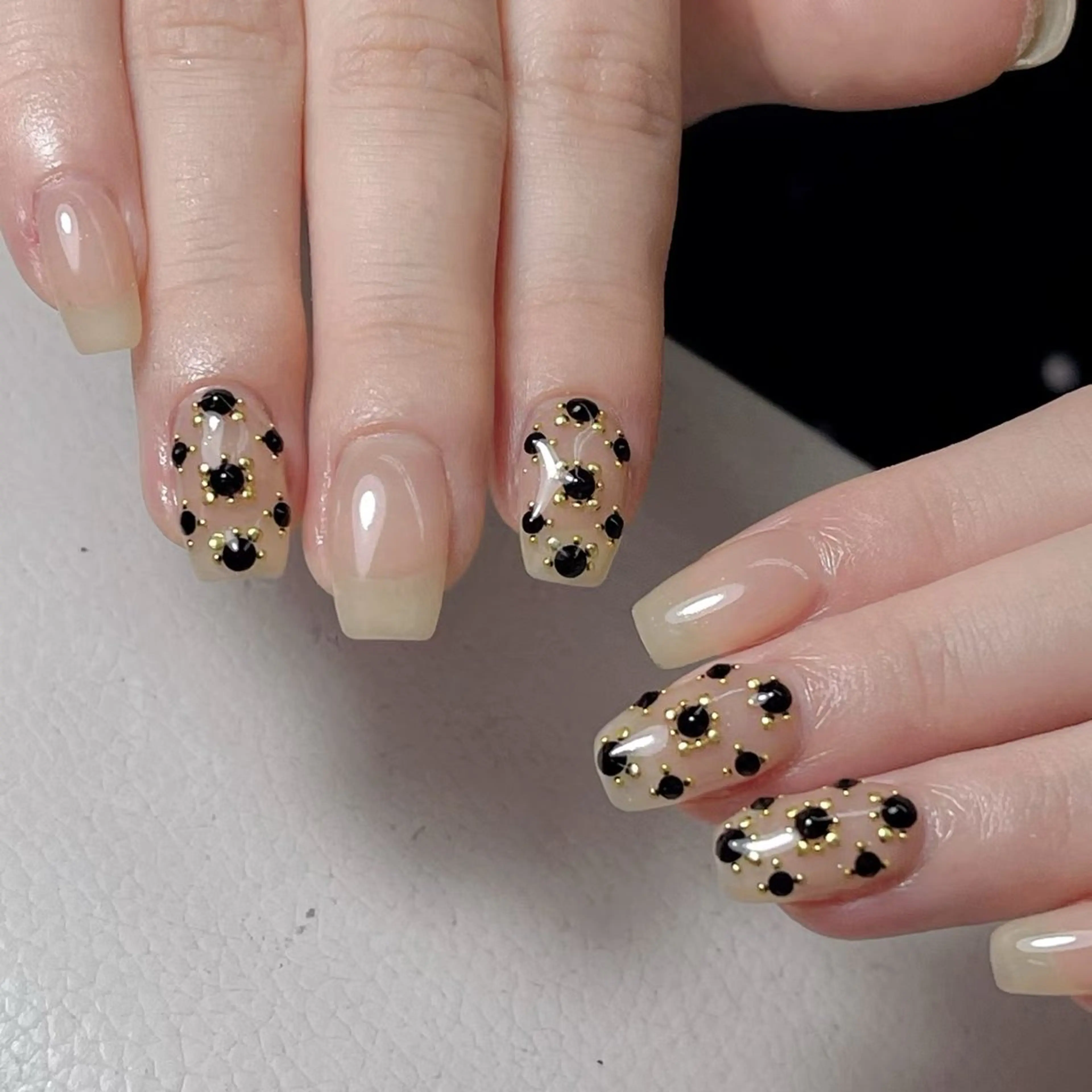 ネイル ハンドネイル Queens マオのネイルデザイン