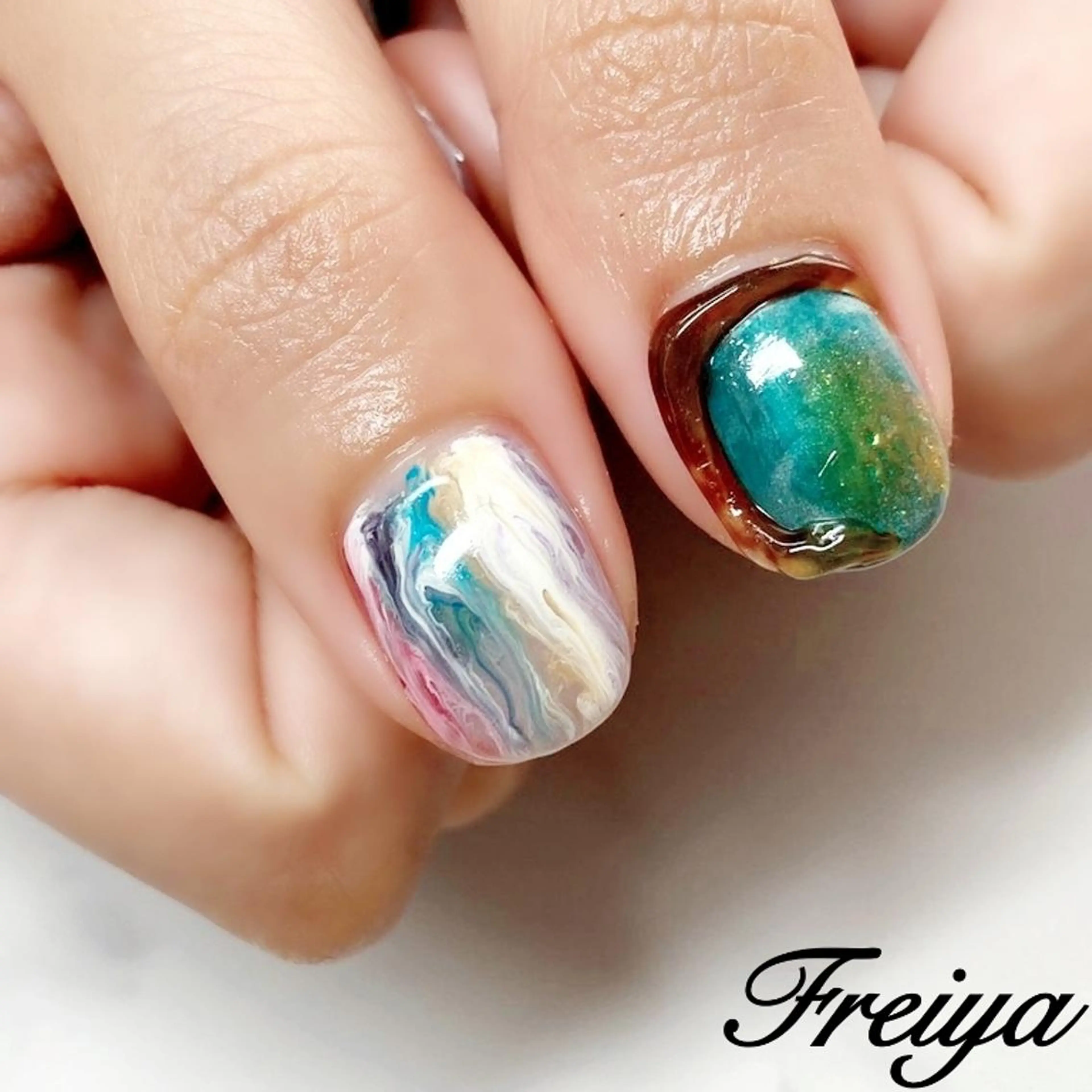 ネイル FREIYA所属・FREIYA マツエク、ネイルのマツエク・マツパデザイン