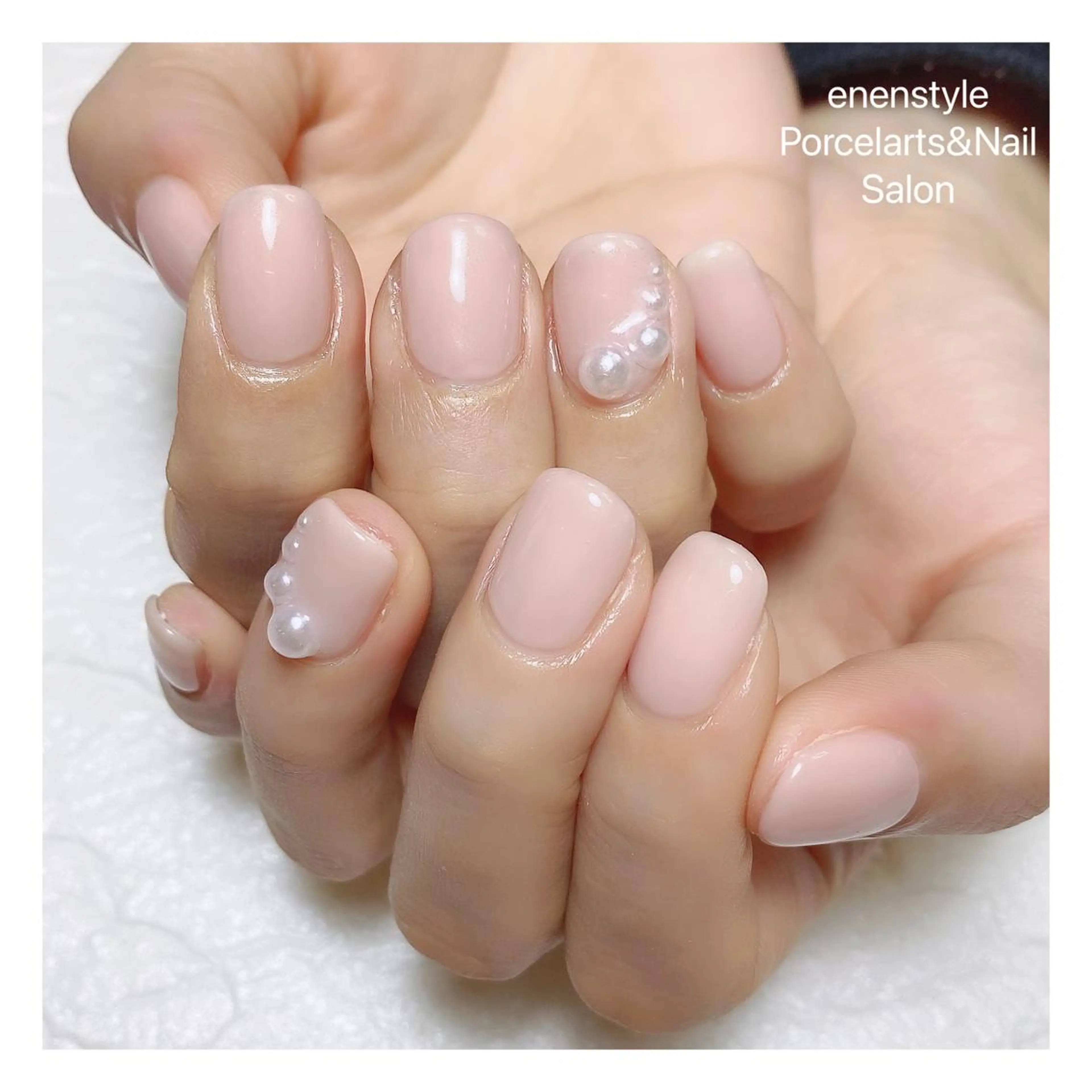 ショート ネイル 👑enen style👑のネイルデザイン