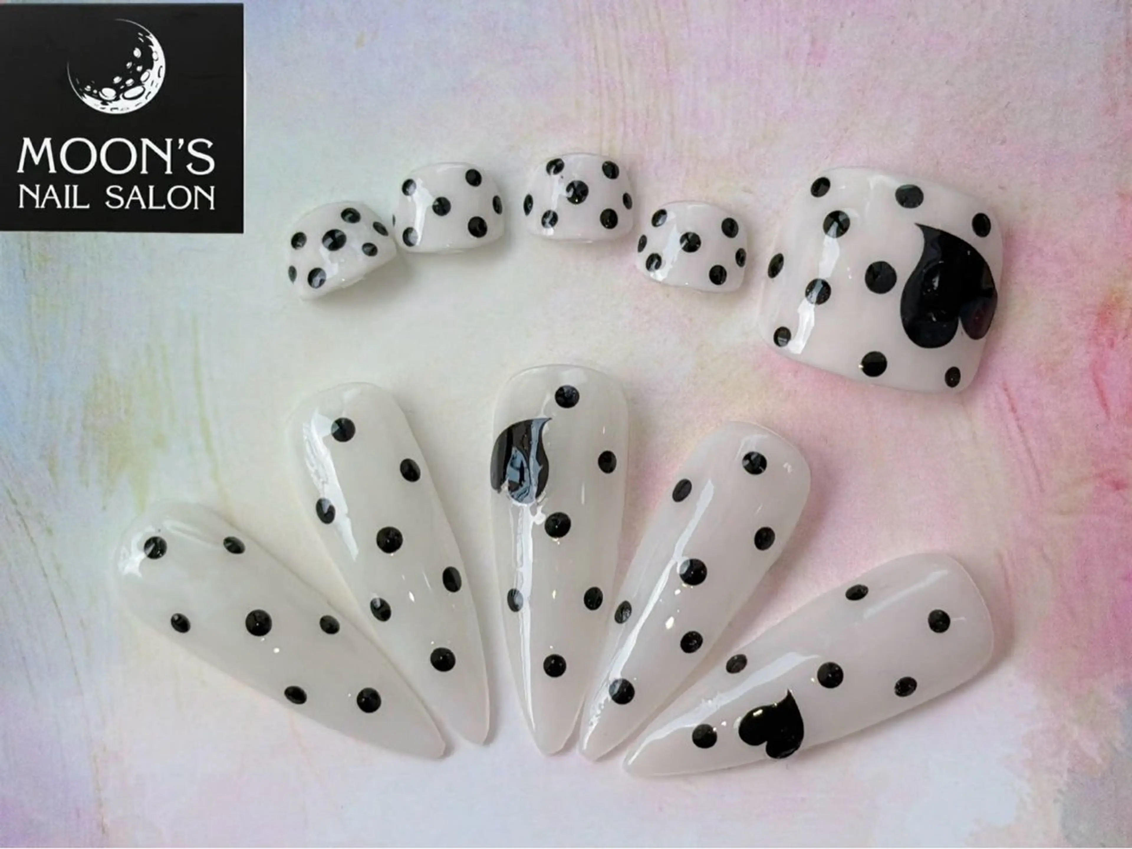 ネイル shoko🌙 Moonsのネイルデザイン