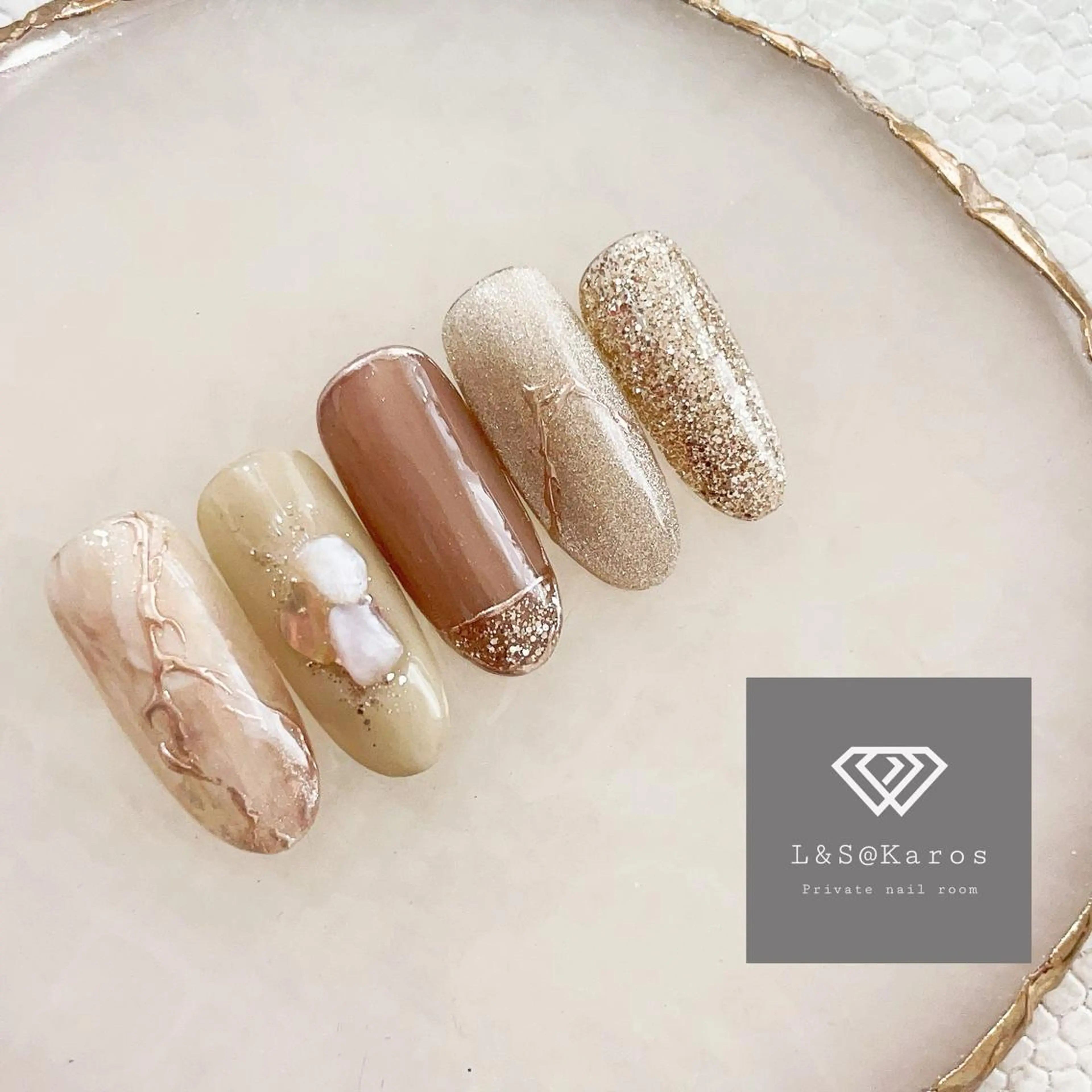 ネイル ハンドネイル L&S@ Karosのネイルデザイン