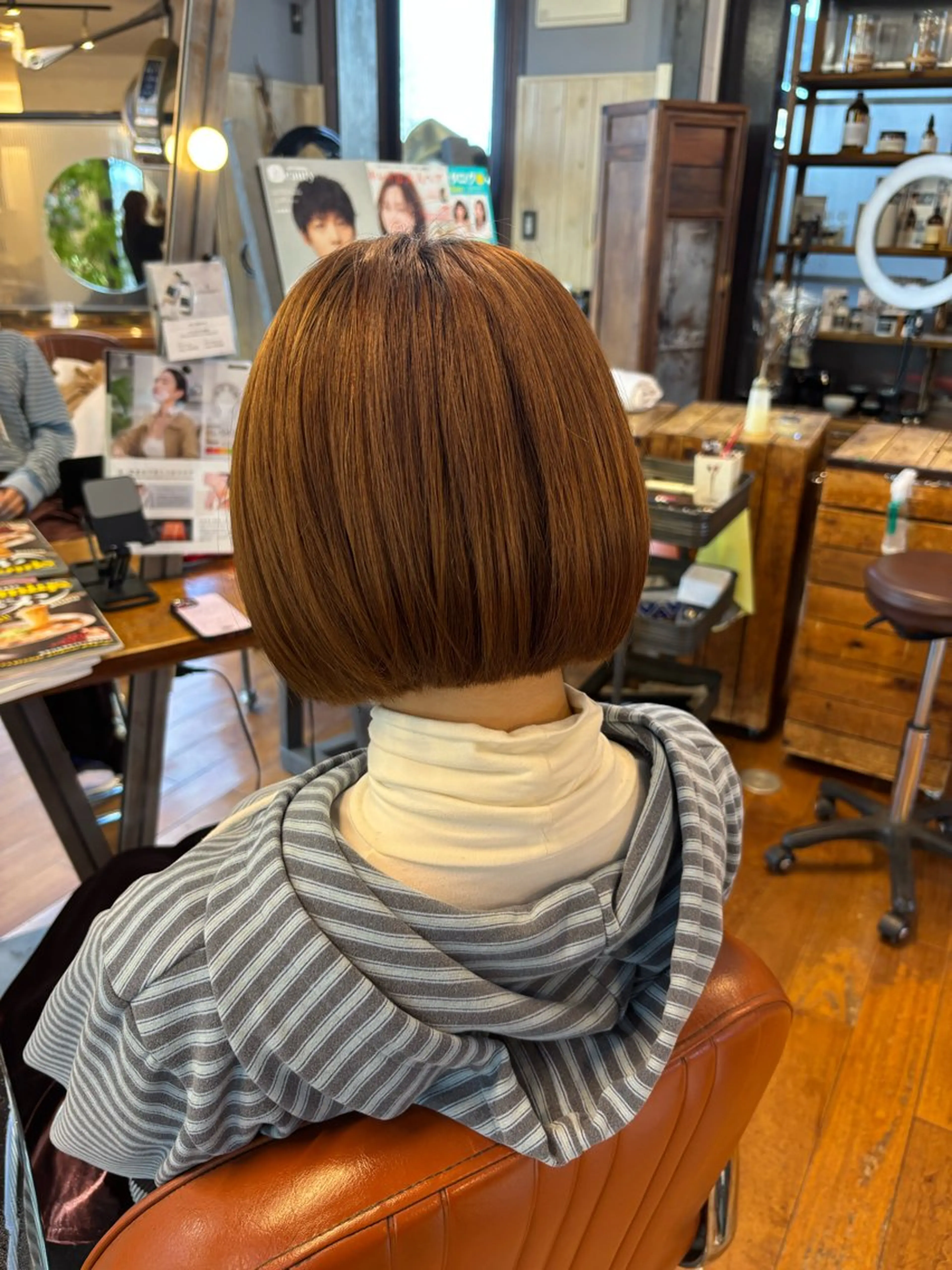 ショート ボブ レイヤーカット カット NAGONSTYLE 田村　莉生のヘアスタイル