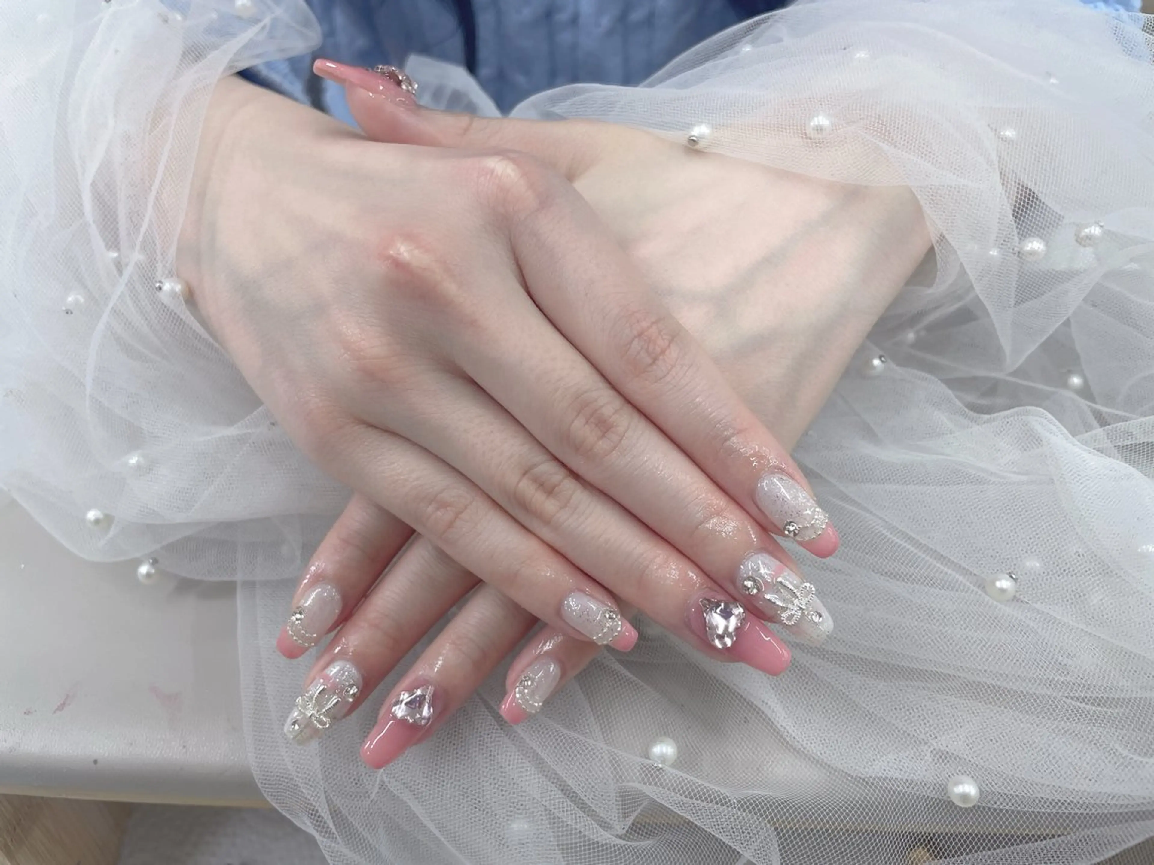 ネイル チョウ チョウのネイルデザイン