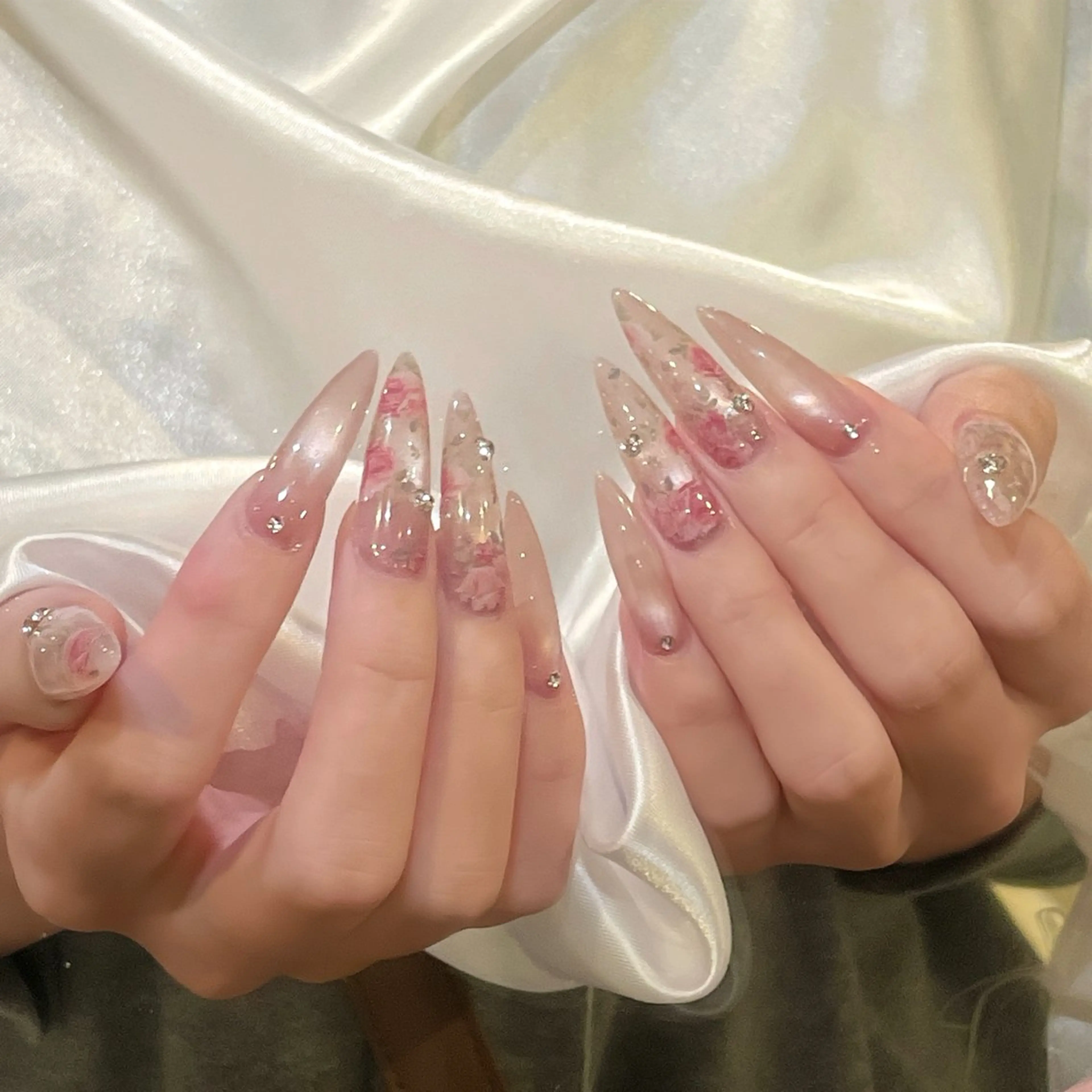 ネイル マグネットネイル ワンホンネイル ハンドネイル yurika 🌷.*･ﾟのネイルデザイン