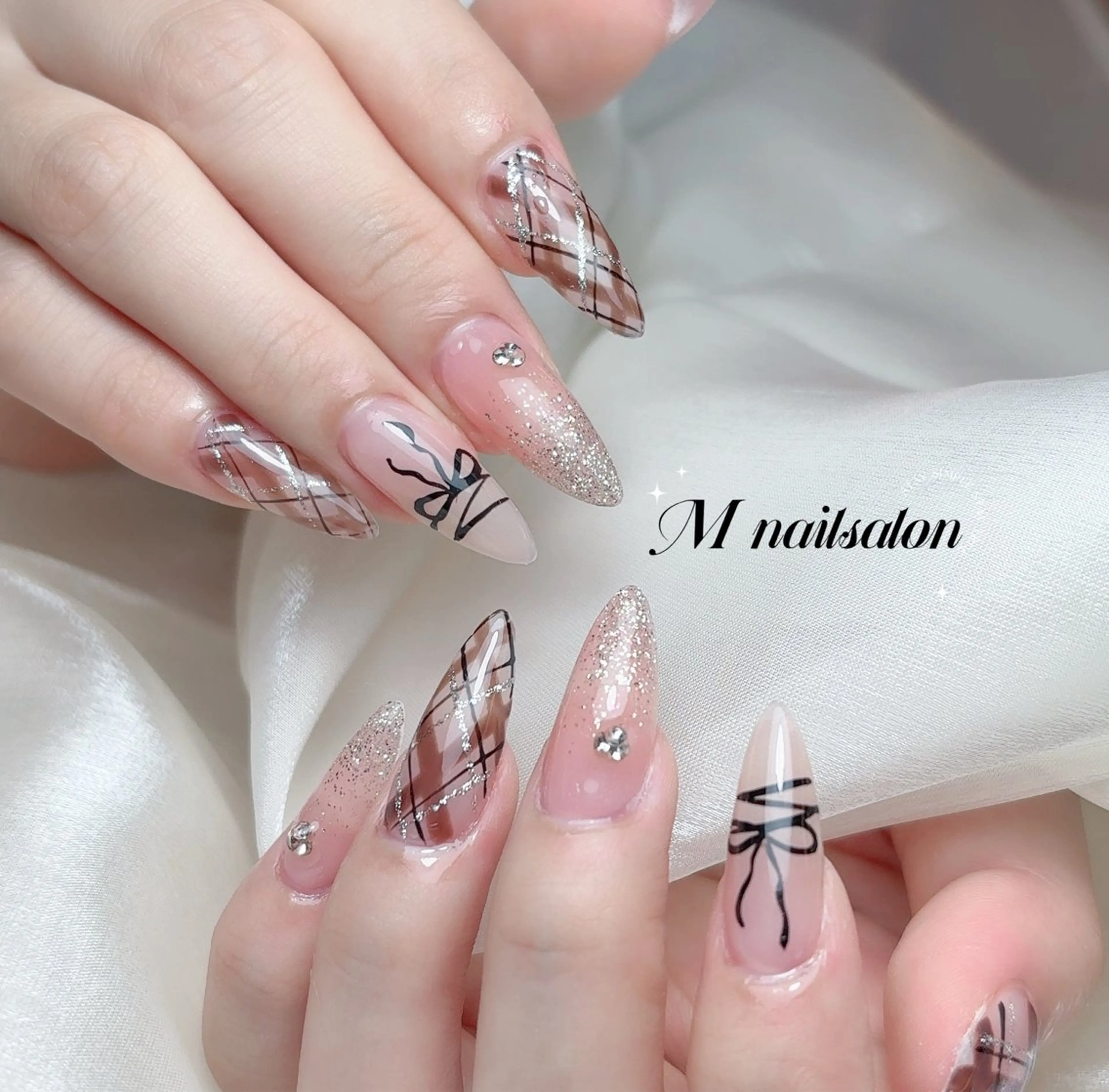 ネイル ハンドネイル M🌷nail 長さだし専門店のネイルデザイン