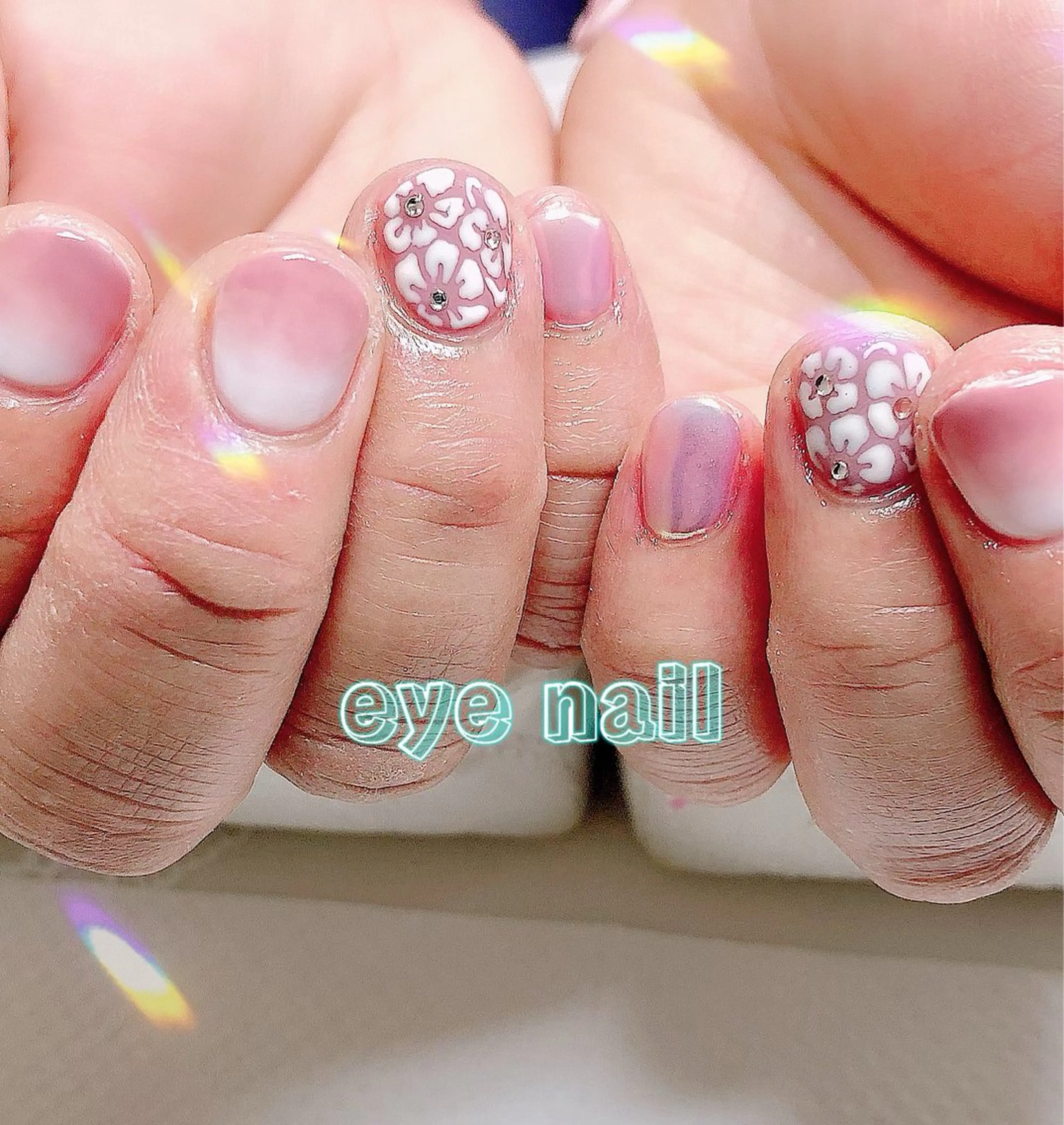 ネイル アートネイル オーロラネイル グラデーション 持ち込み ハンドネイル Eye nailのネイルデザイン