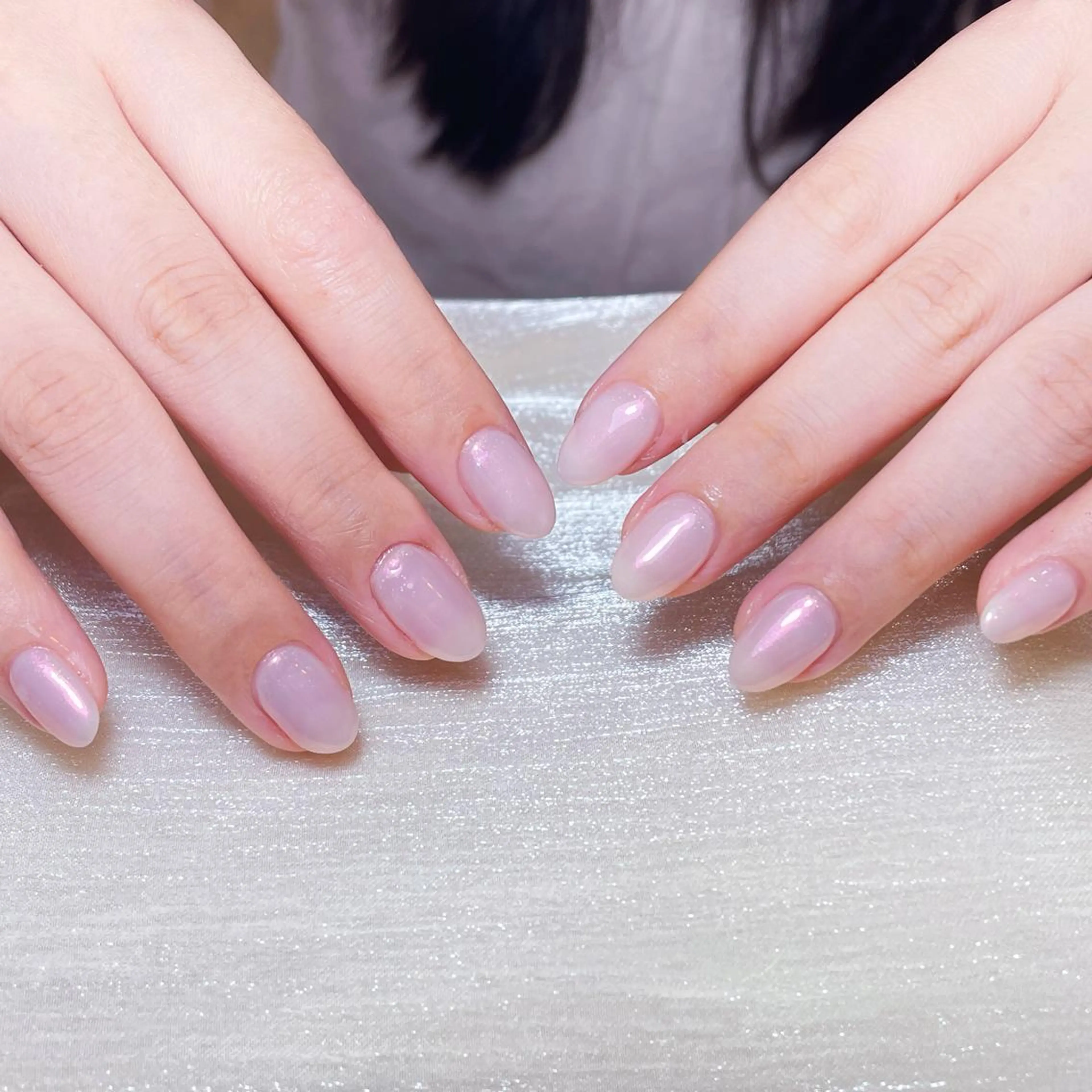 ネイル アートネイル オーロラネイル ガーリー キラキラネイル 韓国ネイル Leah 💅のネイルデザイン