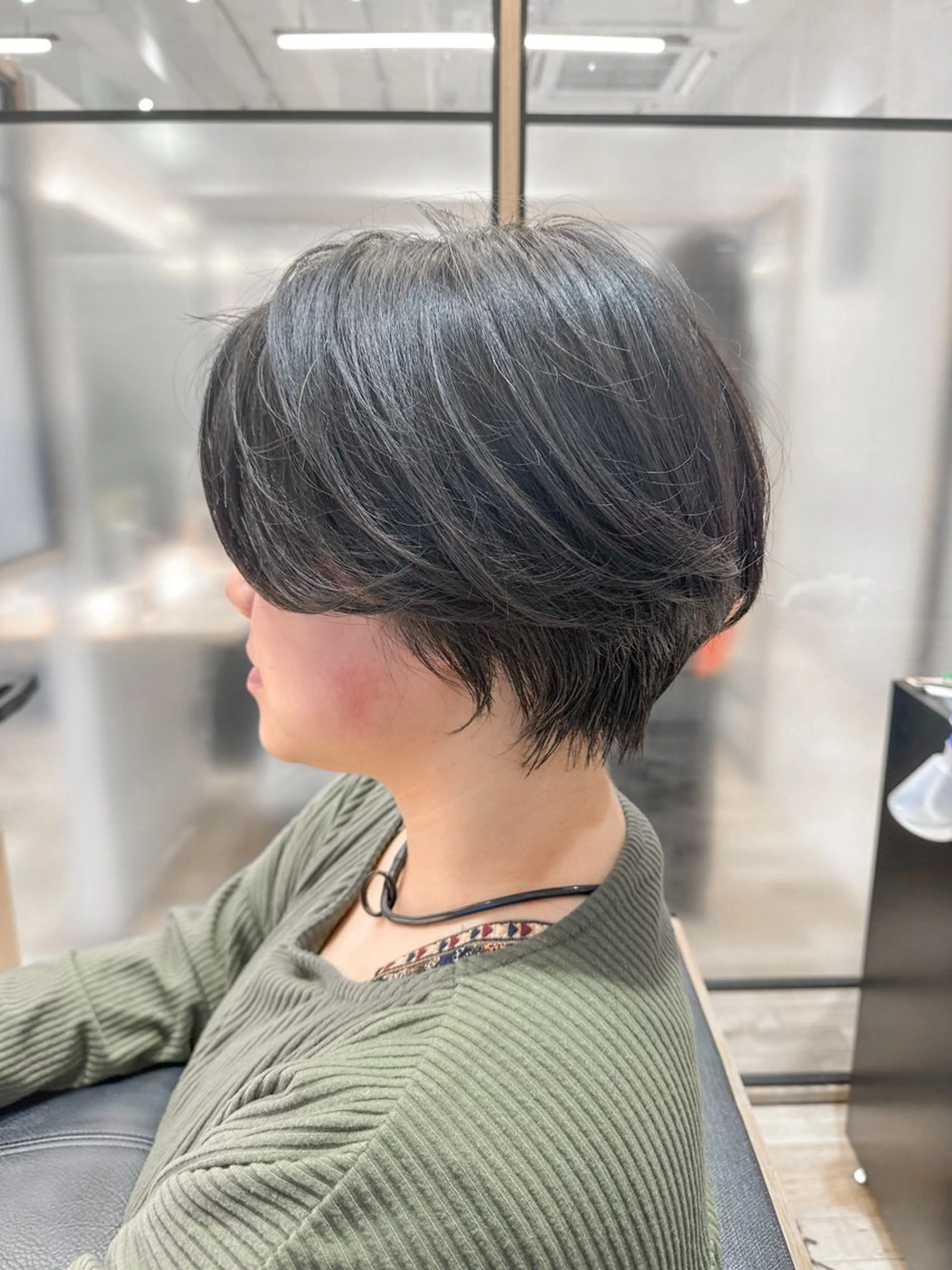 ショート ハンサムショート ショートヘア シノハラ ガクト ショート/白髪ぼかしのヘアスタイル