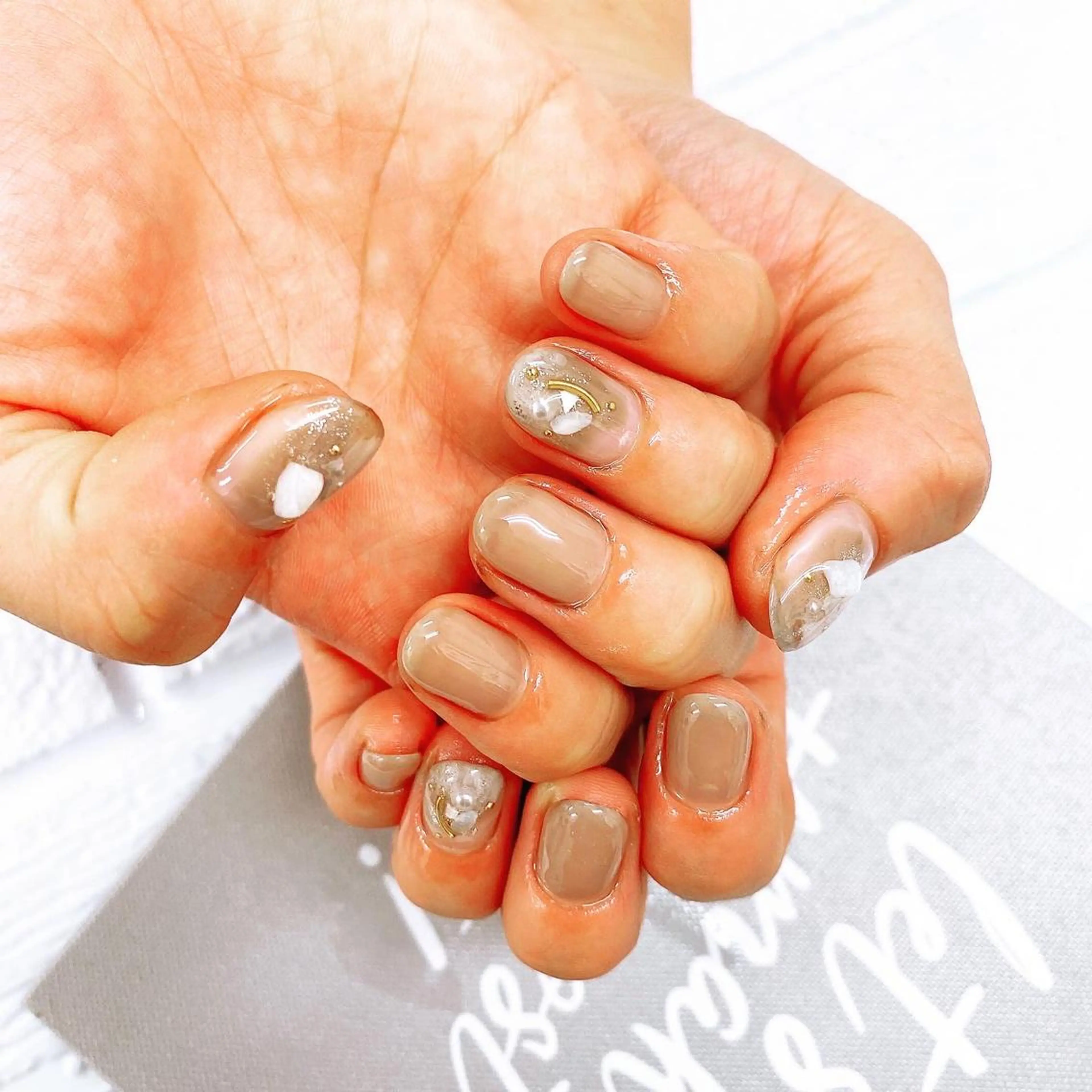 ネイル アートネイル ニュアンスネイル N._._.claw[エヌクロー]所属・N._._. clawのネイルデザイン