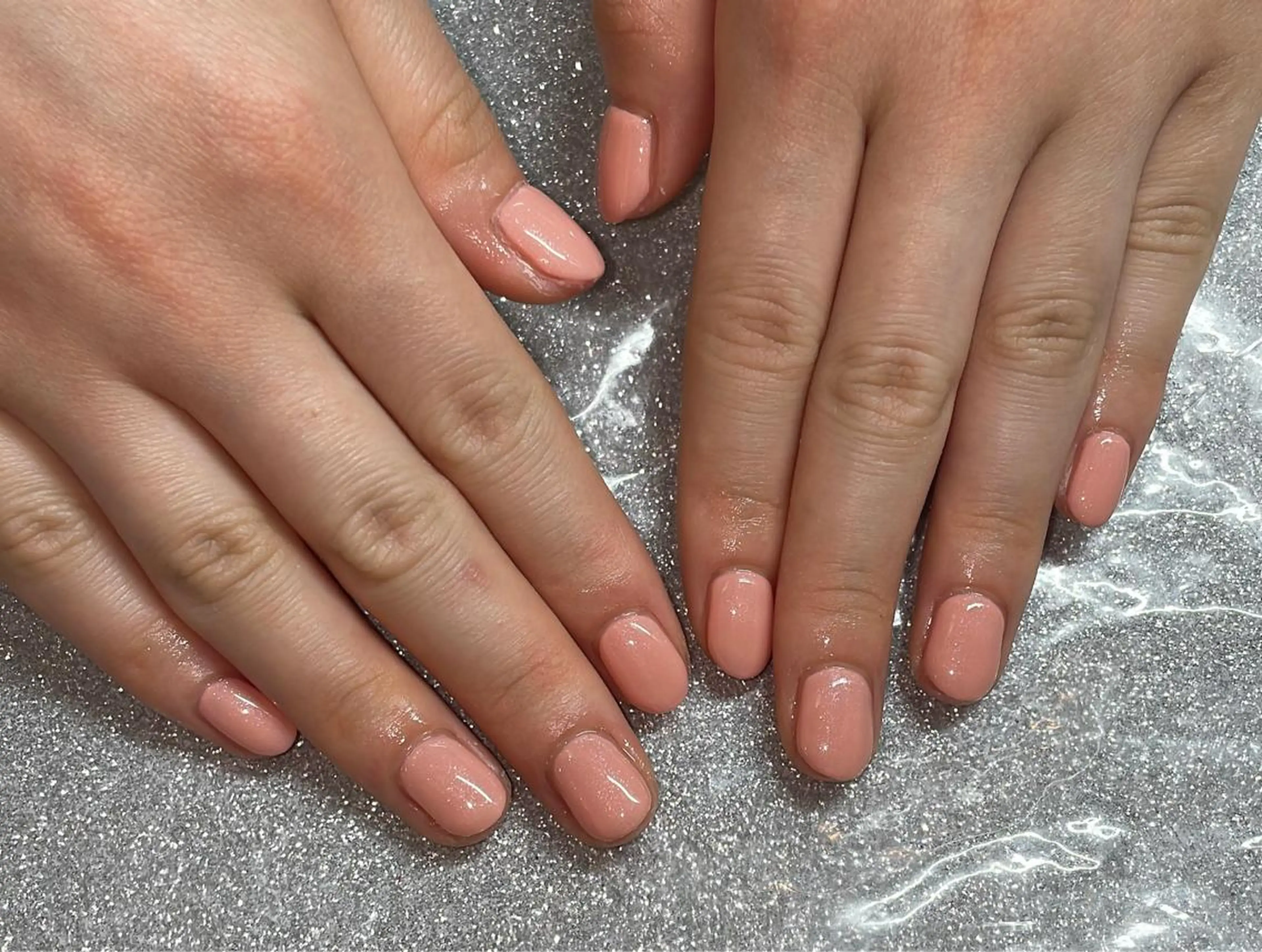 ネイル ハンドネイル VIERU 🌈🎀💖のネイルデザイン