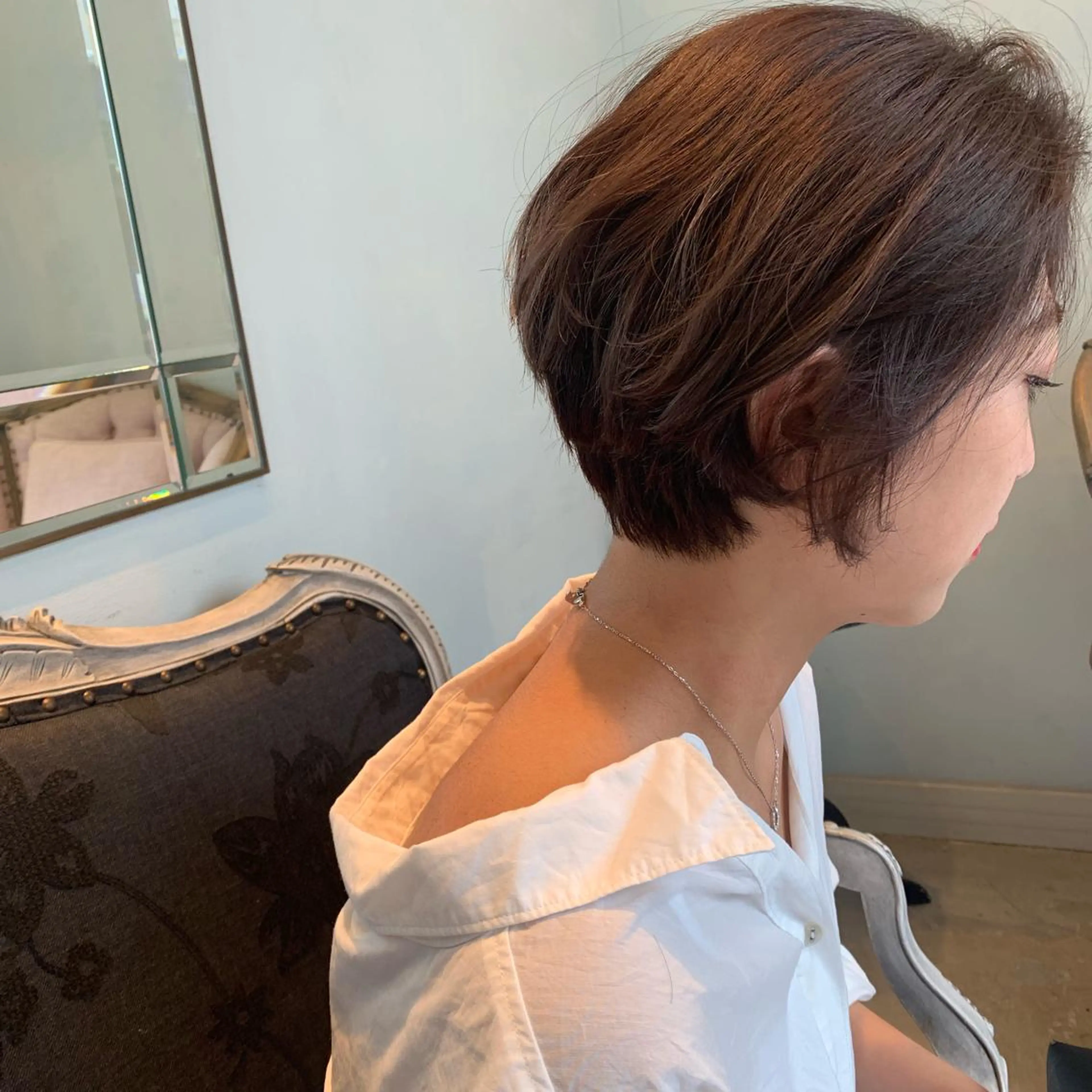 ショート カット ヘアカラー SAKINO. ベージュカラーのヘアスタイル