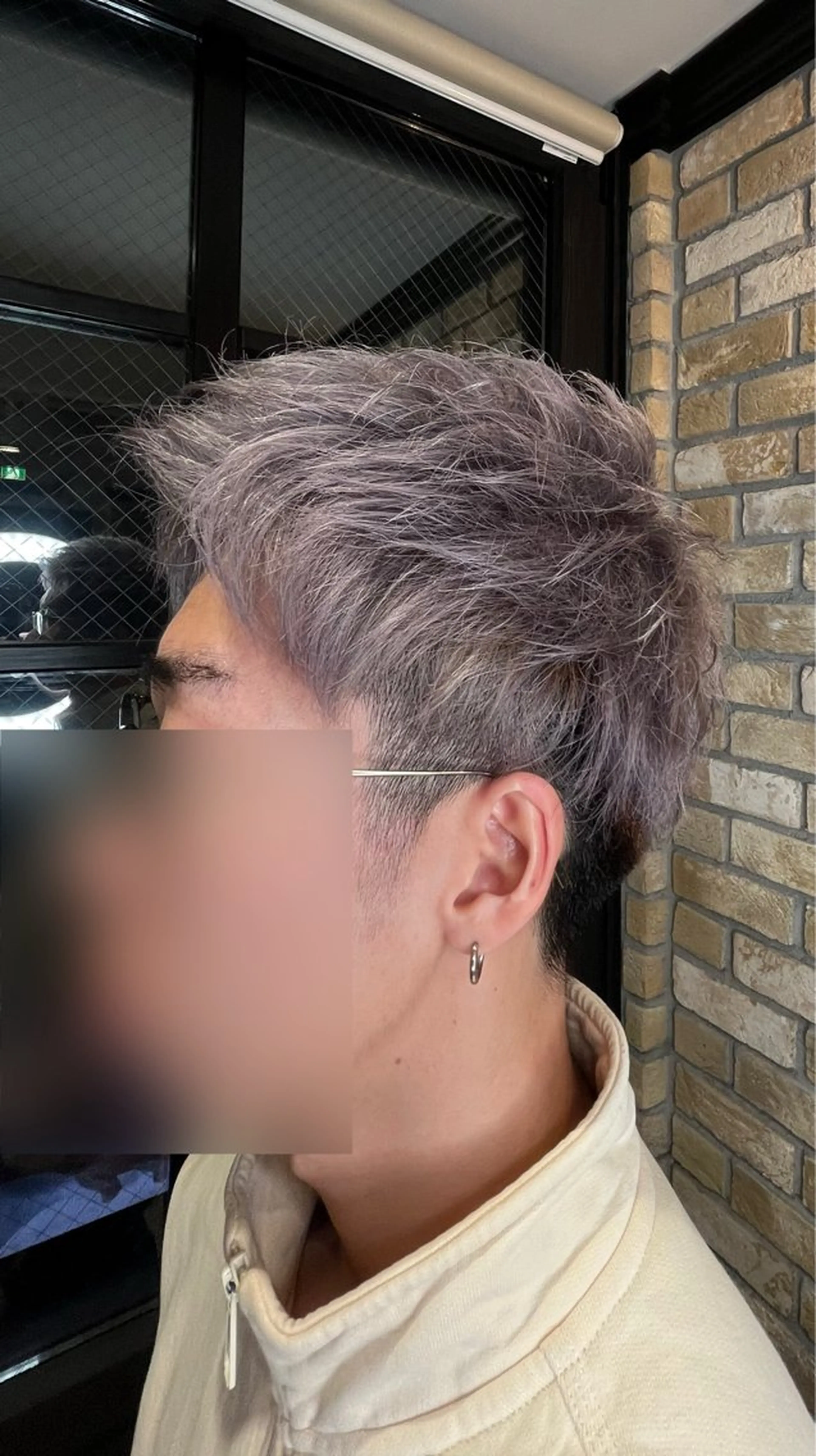 ショート カラー メンズ モヒカン ソフトモヒカン シルバー ホワイトシルバー Monan渋谷 YUUKIのヘアスタイル