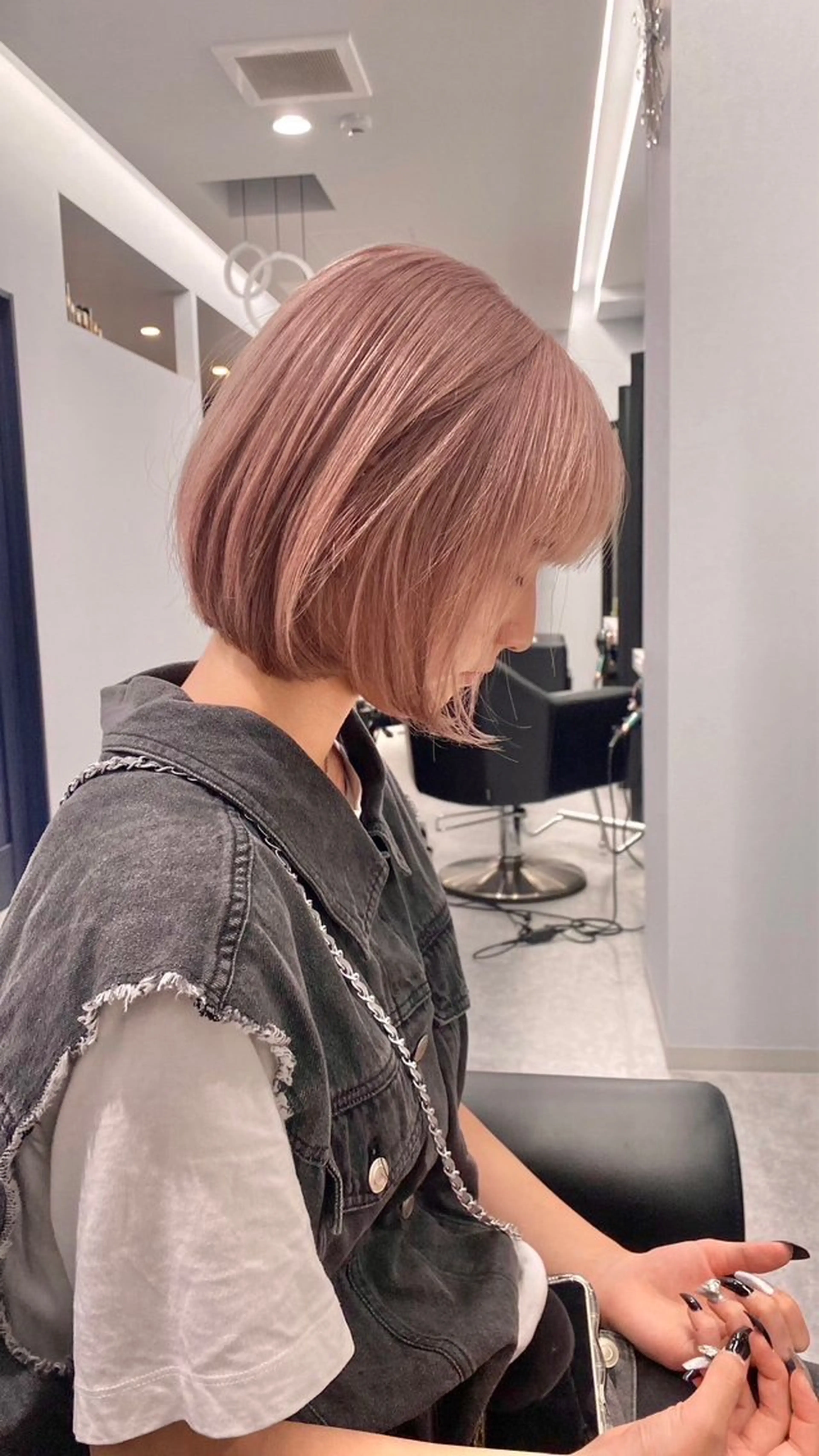 カラー ハイトーンカラー ボブ yuu /N° 大分中央町店のヘアスタイル