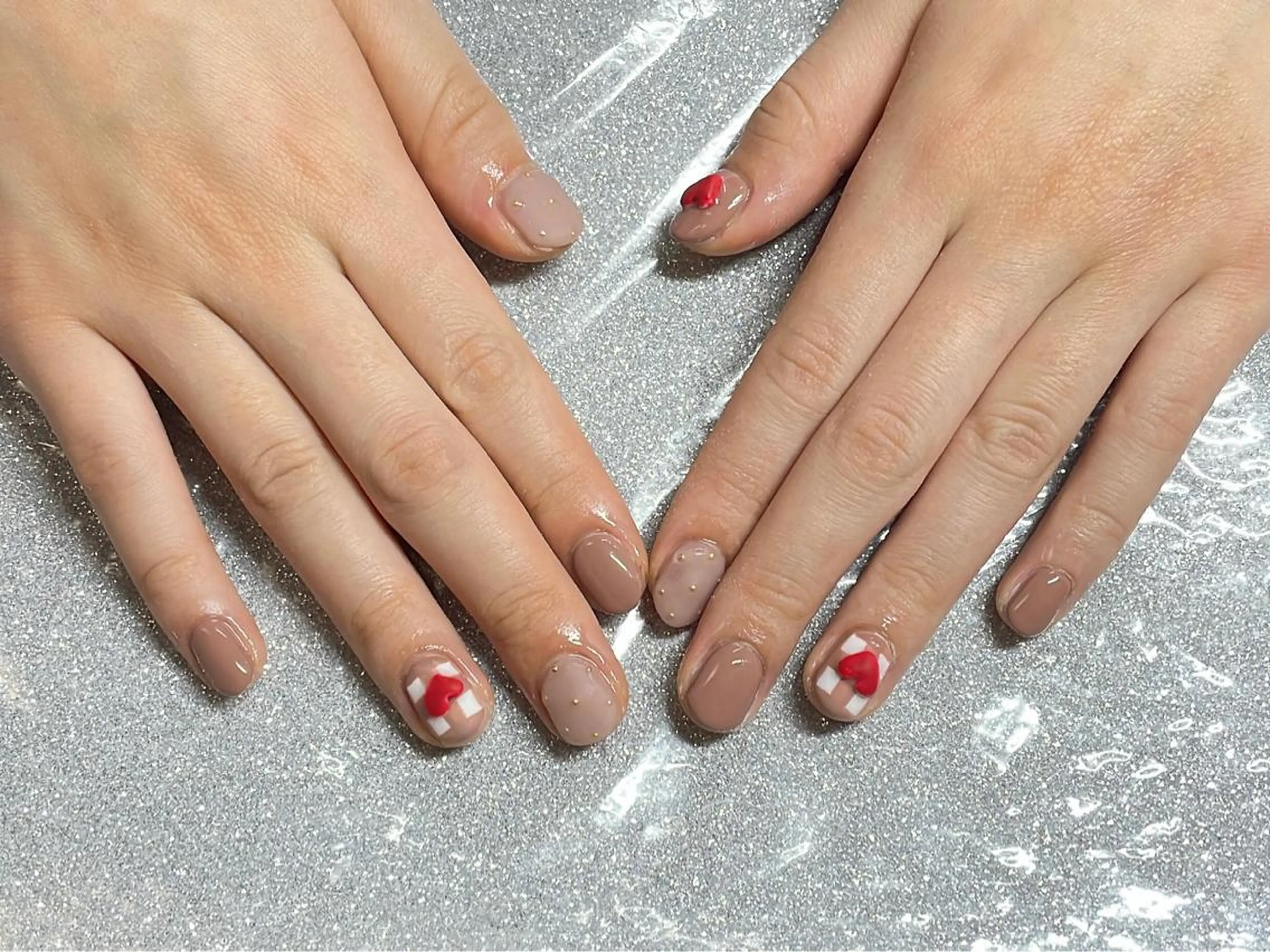 ネイル ハンドネイル VIERU 🌈🎀💖のネイルデザイン